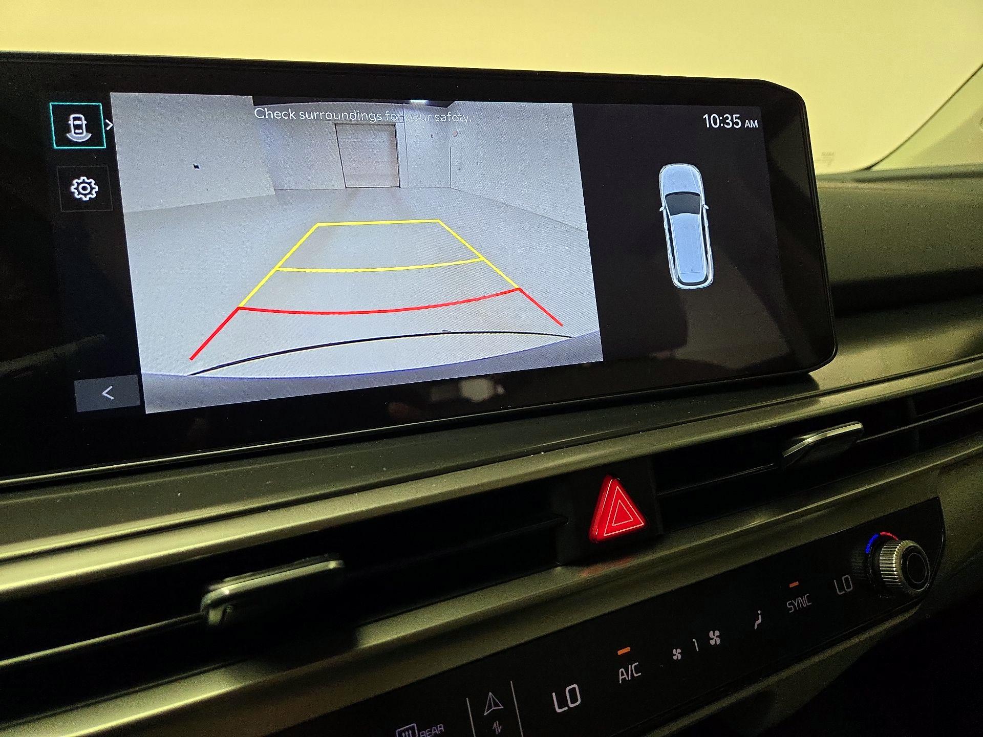 Thumbnail: 2025 Kia Sorento - 15