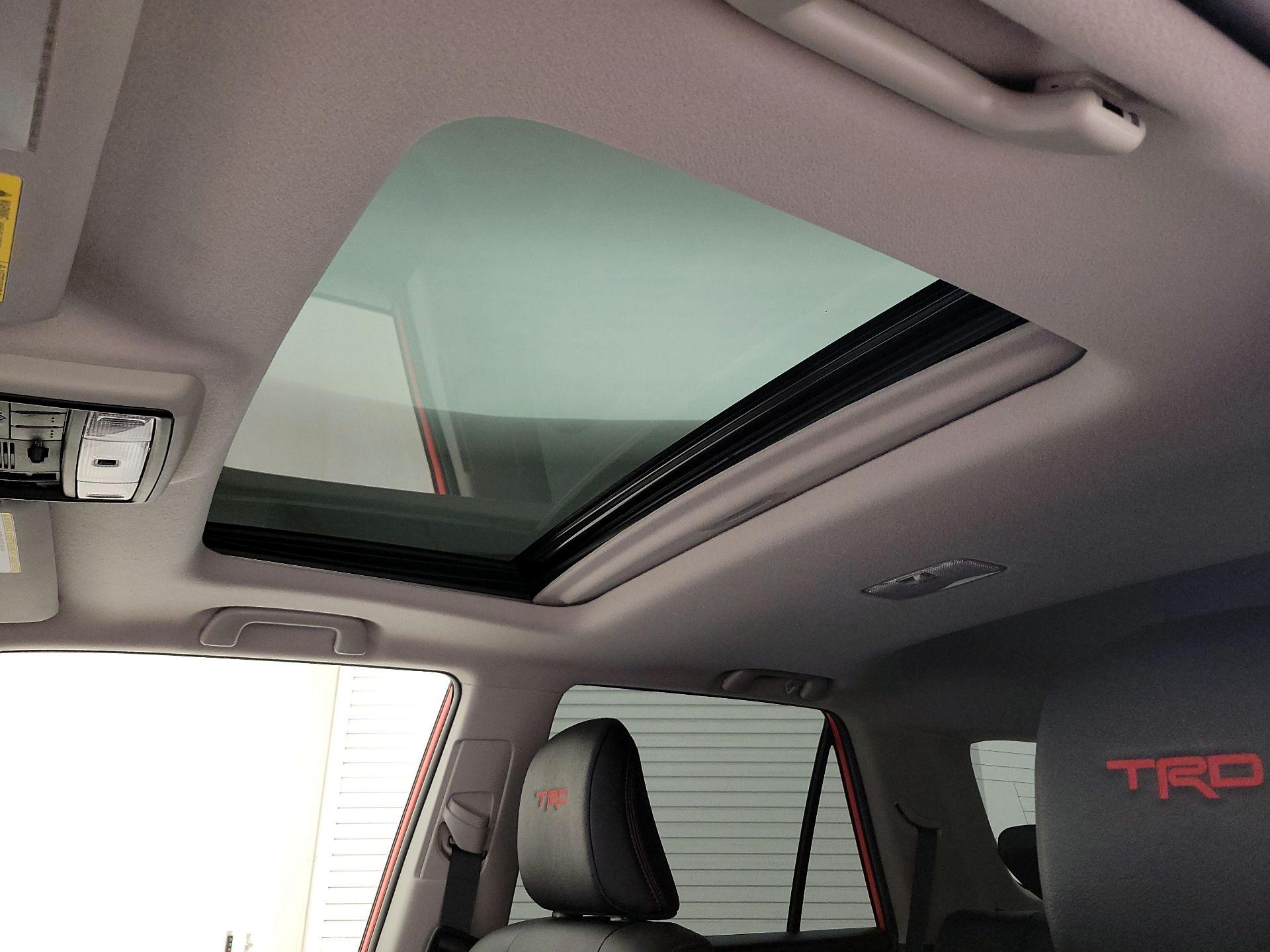 Thumbnail: 2024 Toyota 4Runner - 20