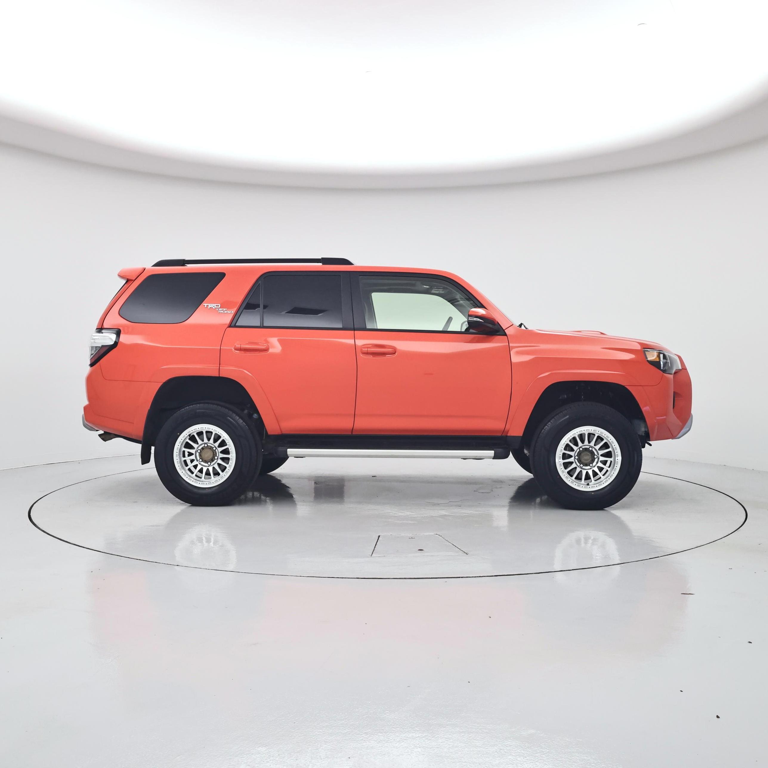 Thumbnail: 2024 Toyota 4Runner - 7