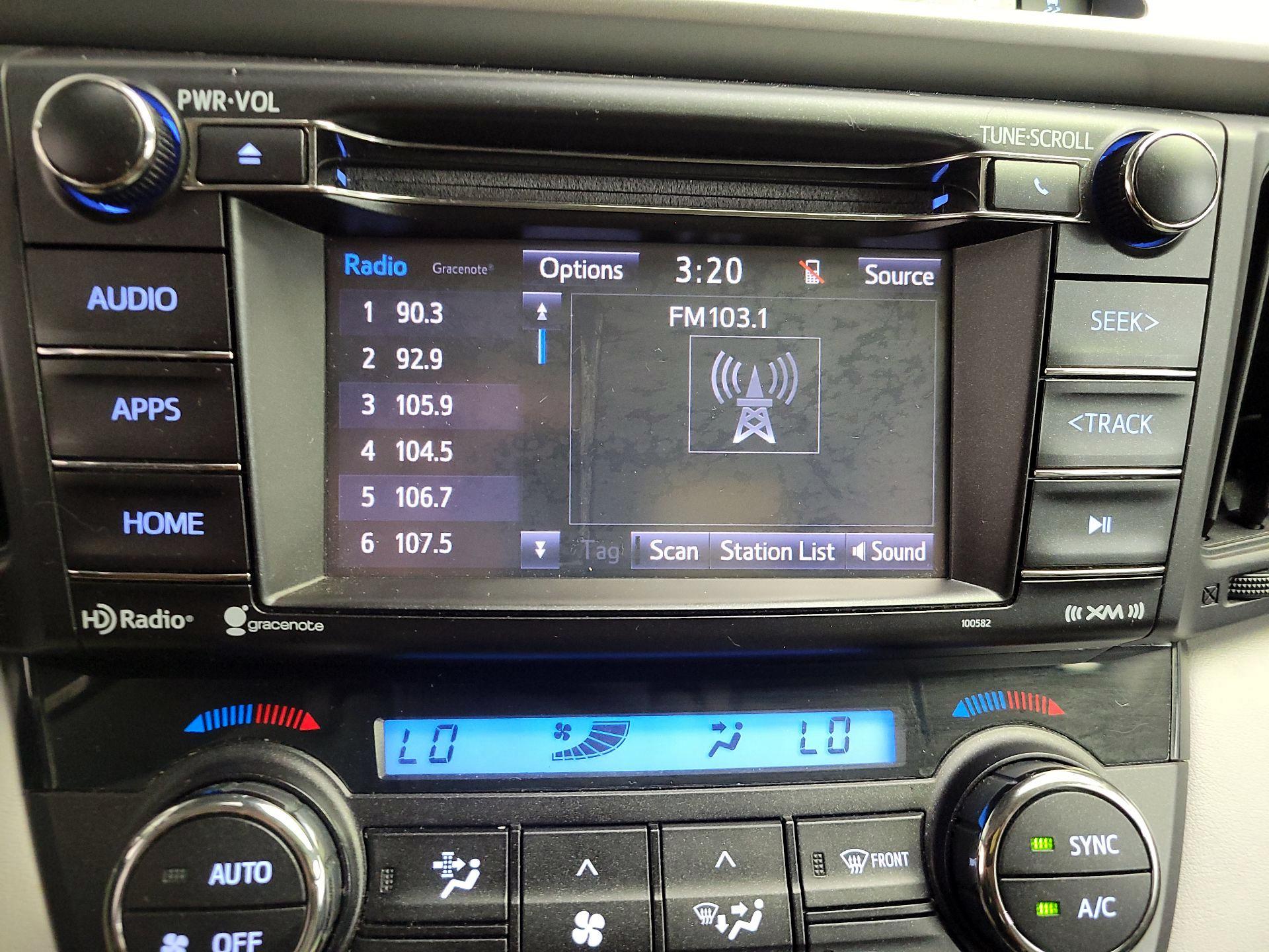 Thumbnail: 2017 Toyota RAV4 - 15