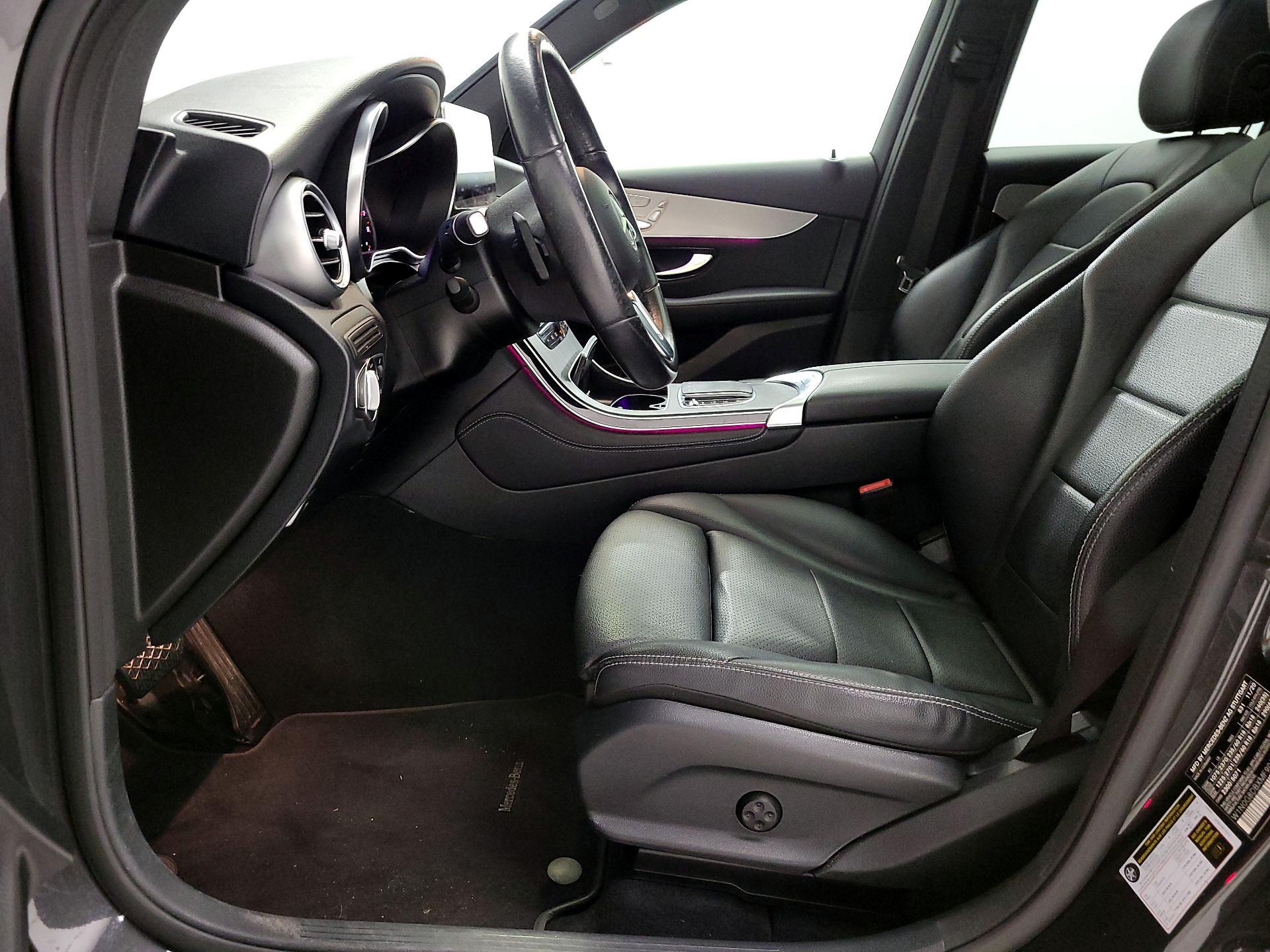 Thumbnail: 2021 Mercedes-Benz GLC - 11