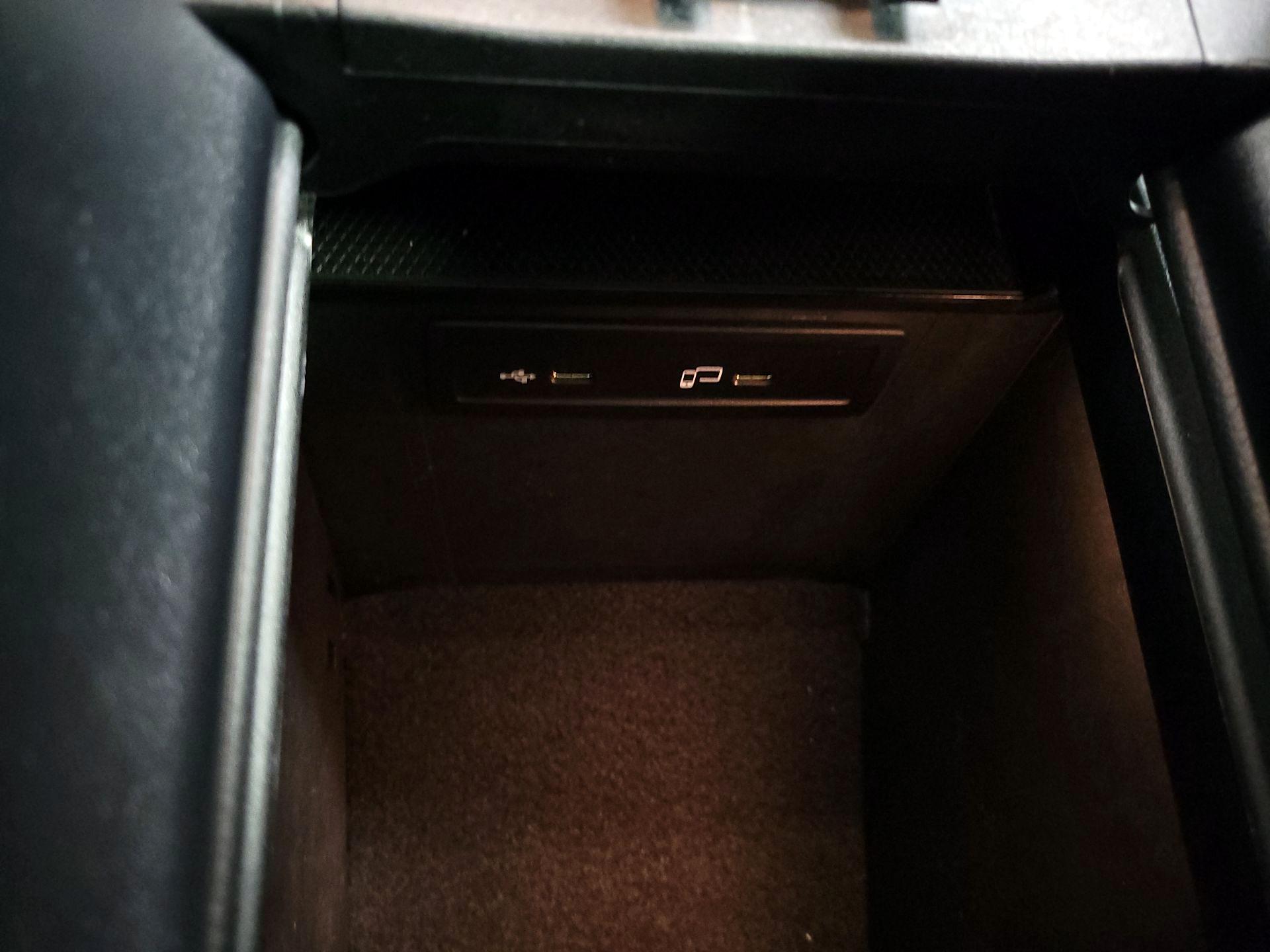 Thumbnail: 2021 Mercedes-Benz GLC - 18