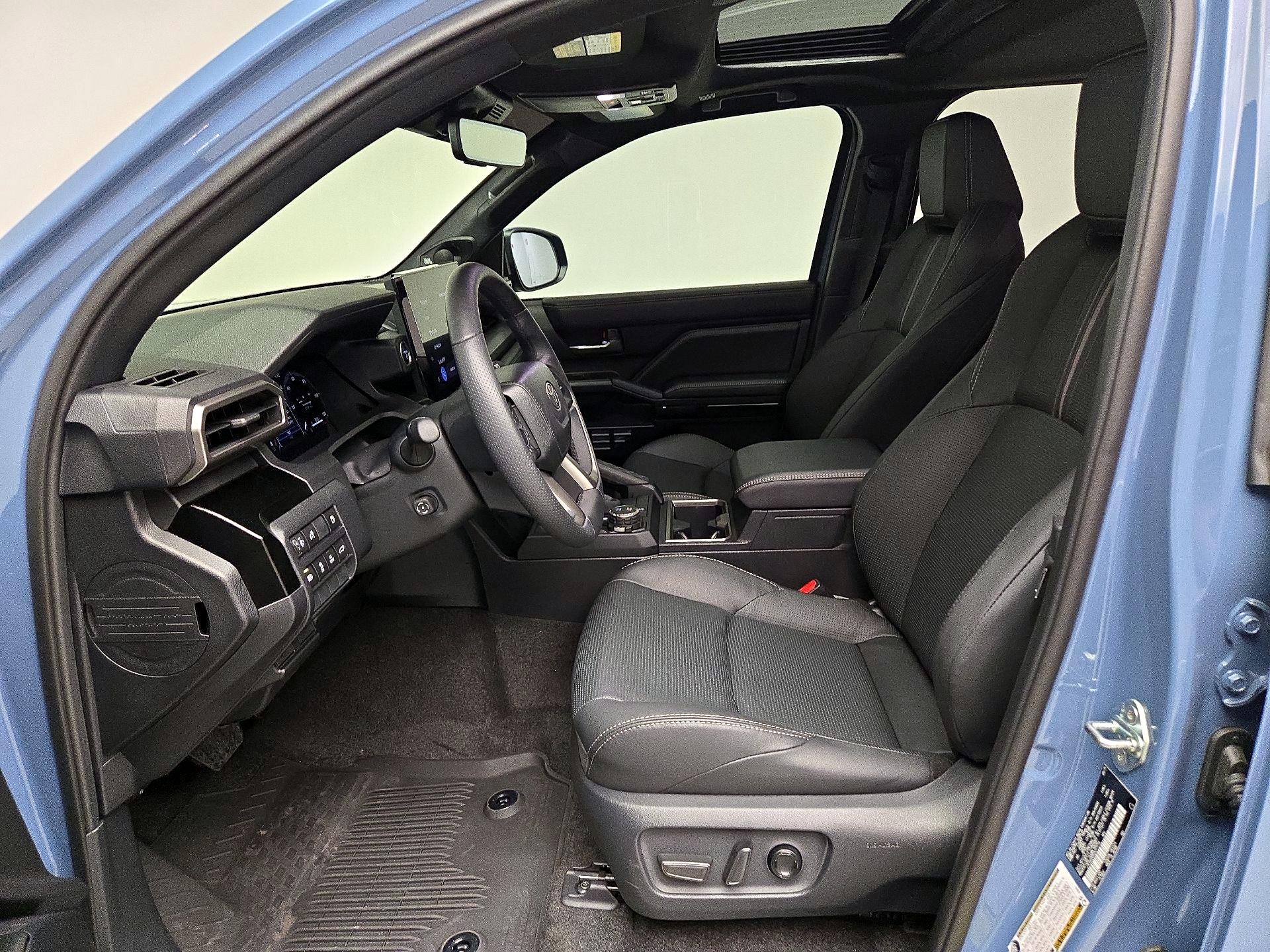 Thumbnail: 2025 Toyota 4Runner - 11