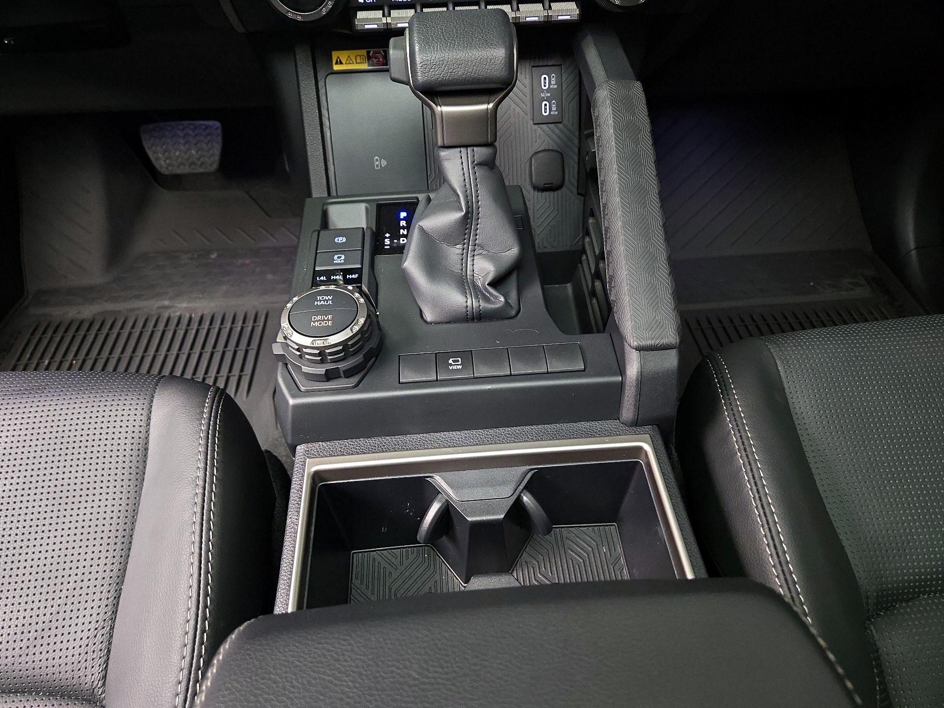 Thumbnail: 2025 Toyota 4Runner - 17