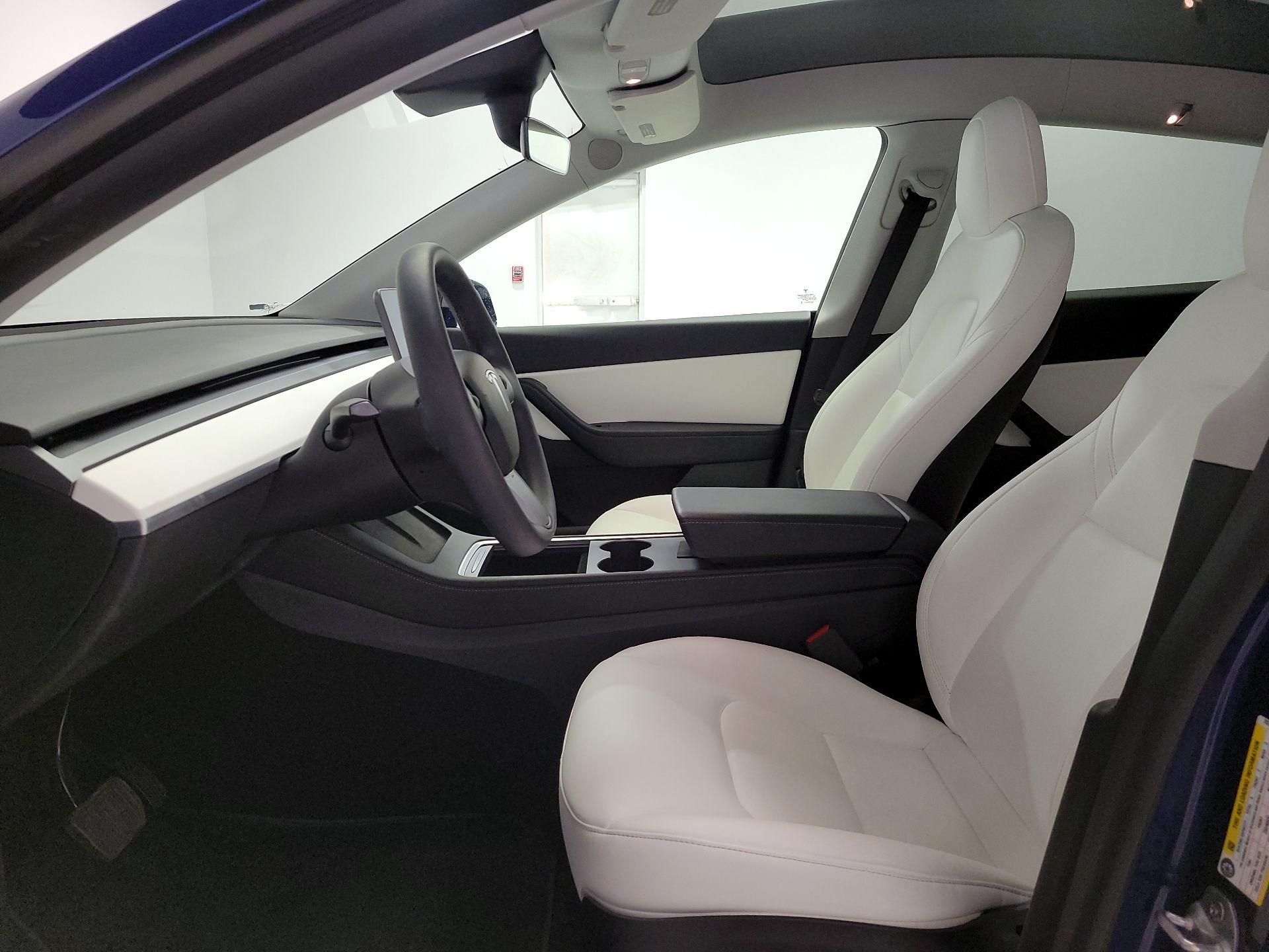 Thumbnail: 2021 Tesla Model Y - 11