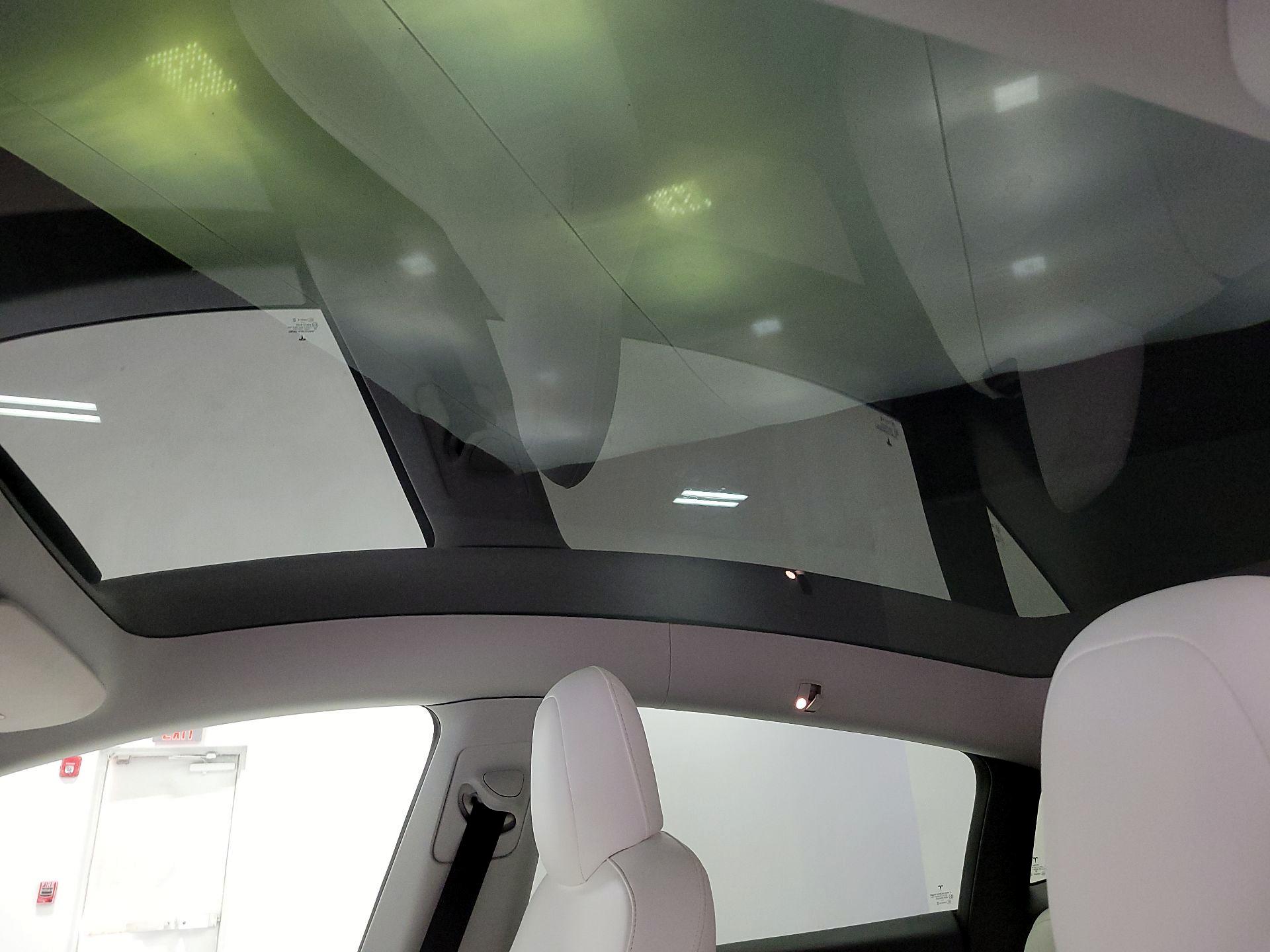 Thumbnail: 2021 Tesla Model Y - 18