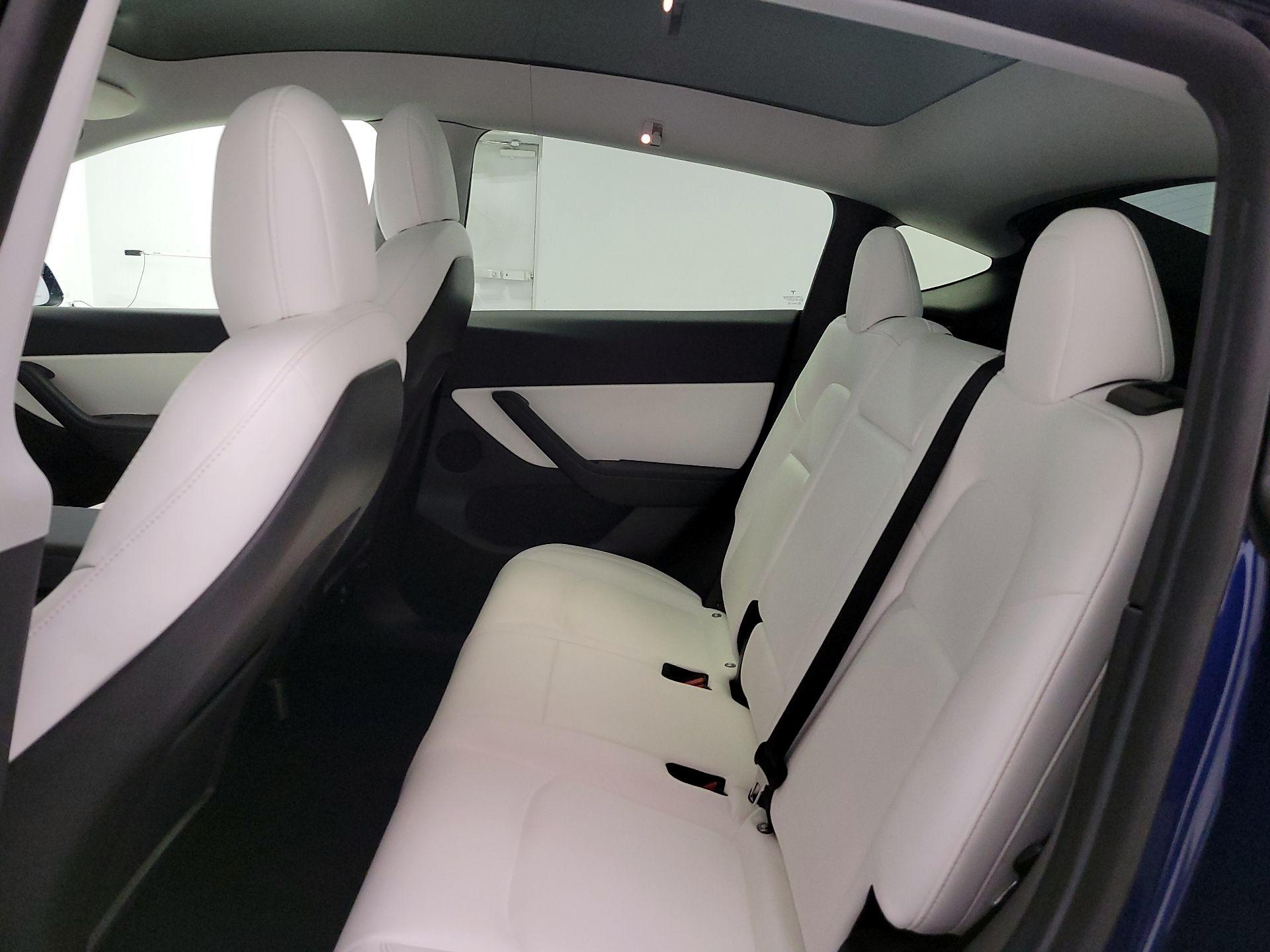 Thumbnail: 2021 Tesla Model Y - 19