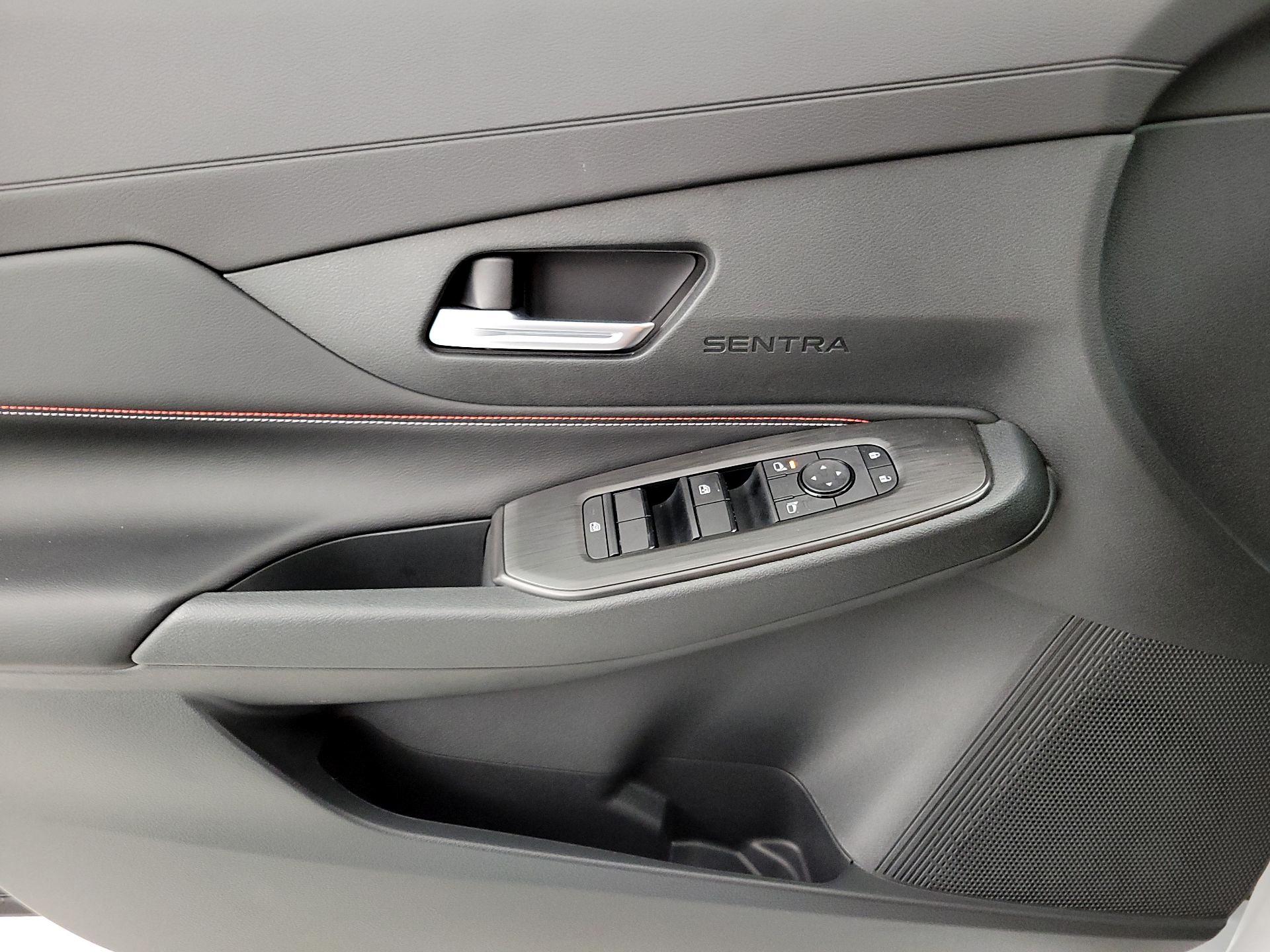 Thumbnail: 2026 Nissan Sentra - 12