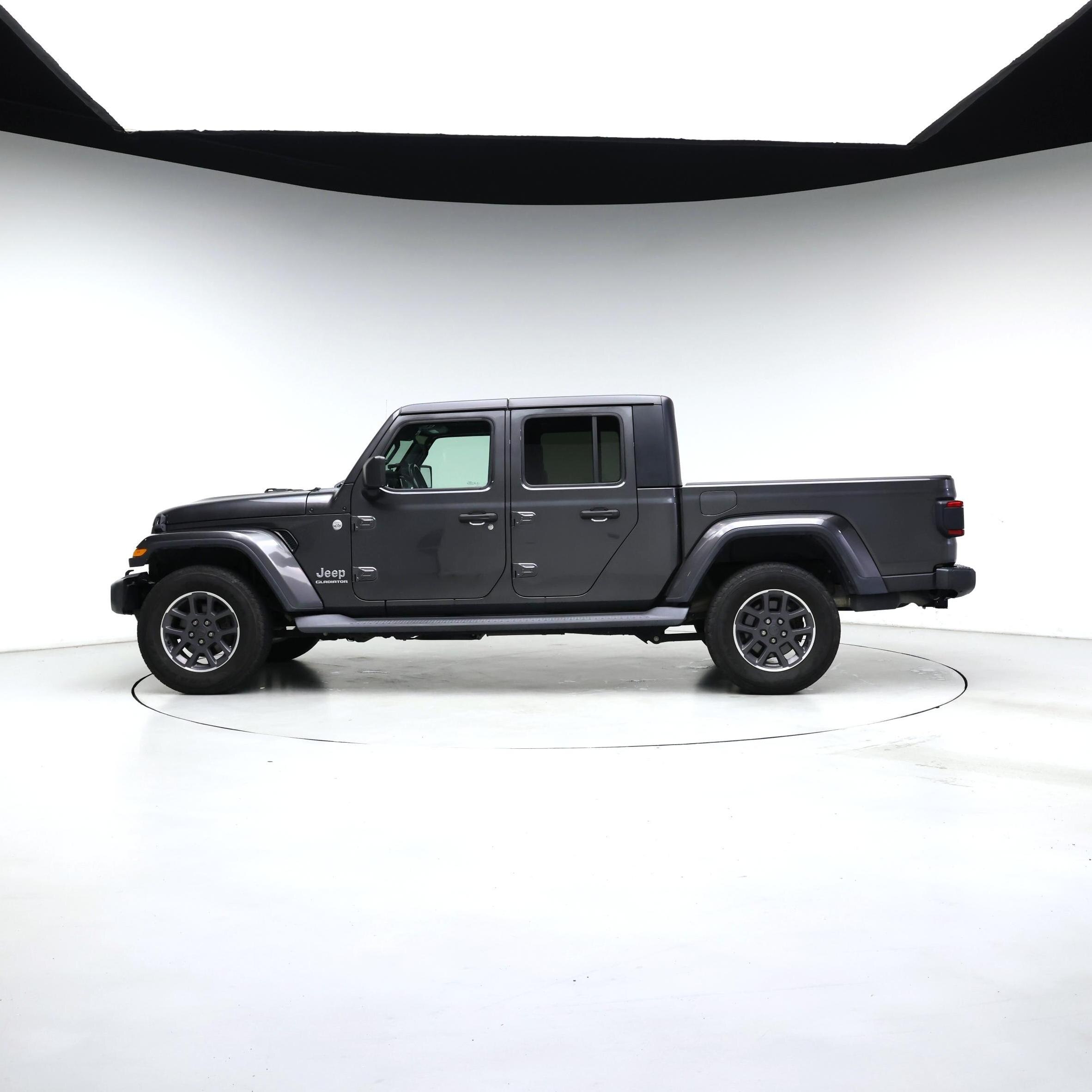 Thumbnail: 2021 Jeep Gladiator - 3