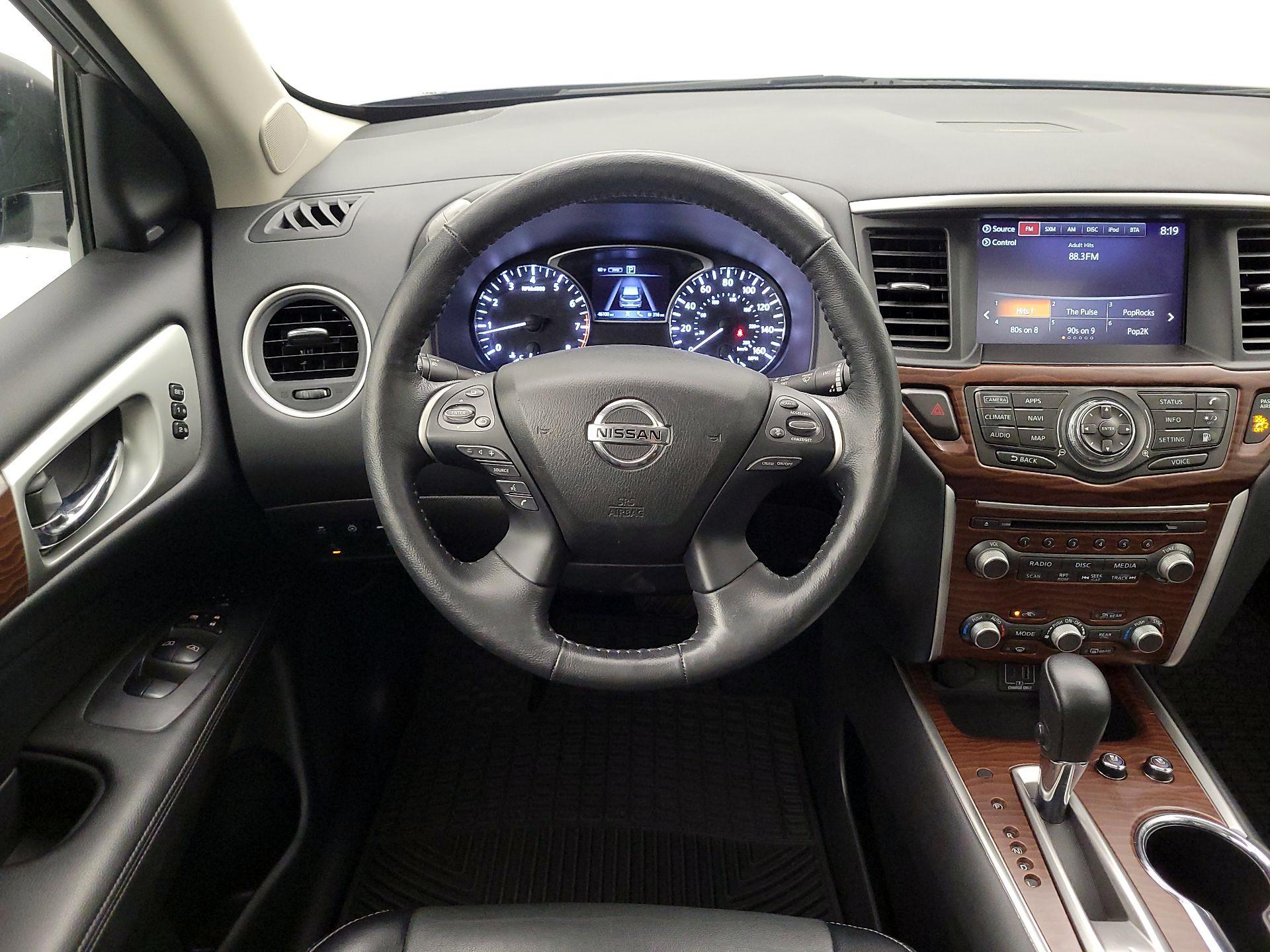 Thumbnail: 2020 Nissan Pathfinder - 10