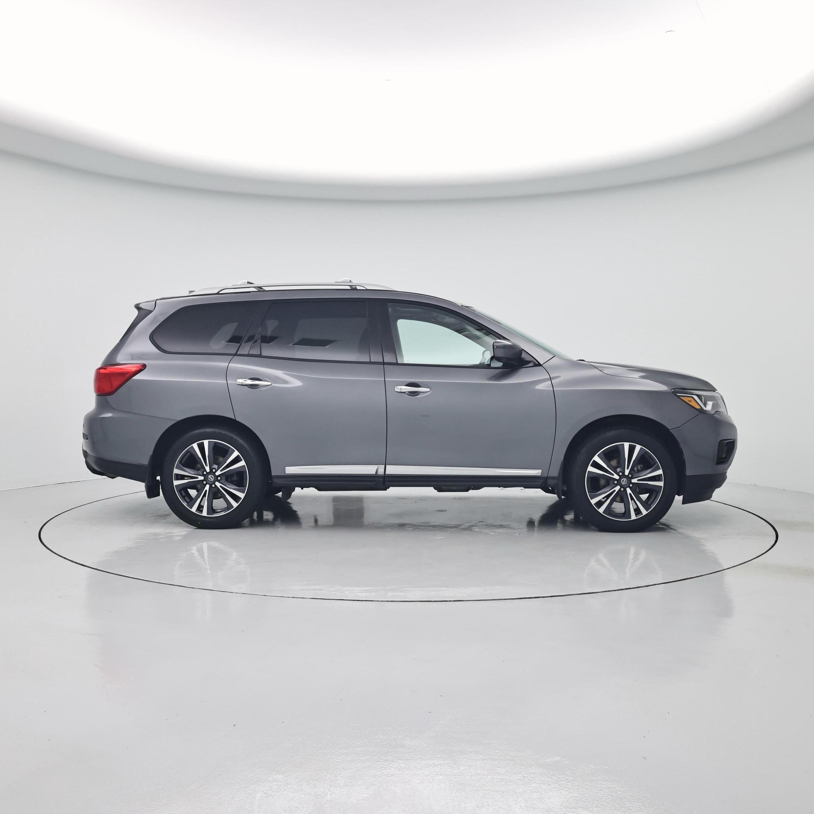 Thumbnail: 2020 Nissan Pathfinder - 7