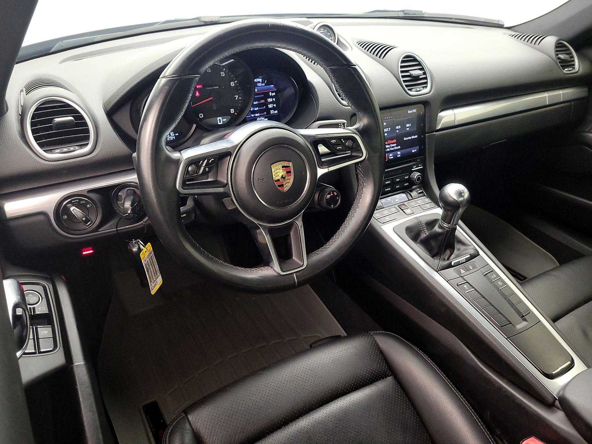 Thumbnail: 2018 Porsche 718 Cayman - 9
