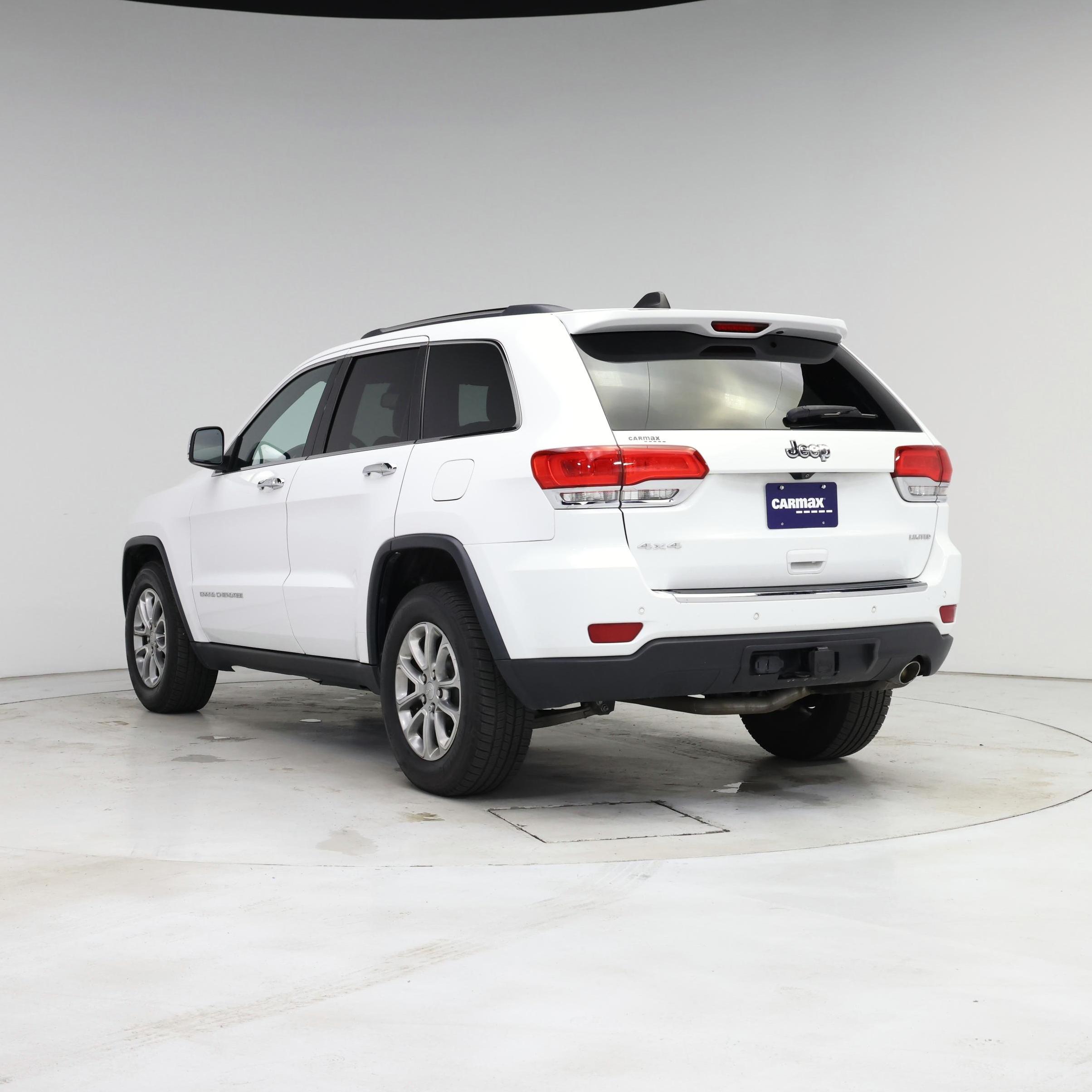 Thumbnail: 2015 Jeep Grand Cherokee - 2