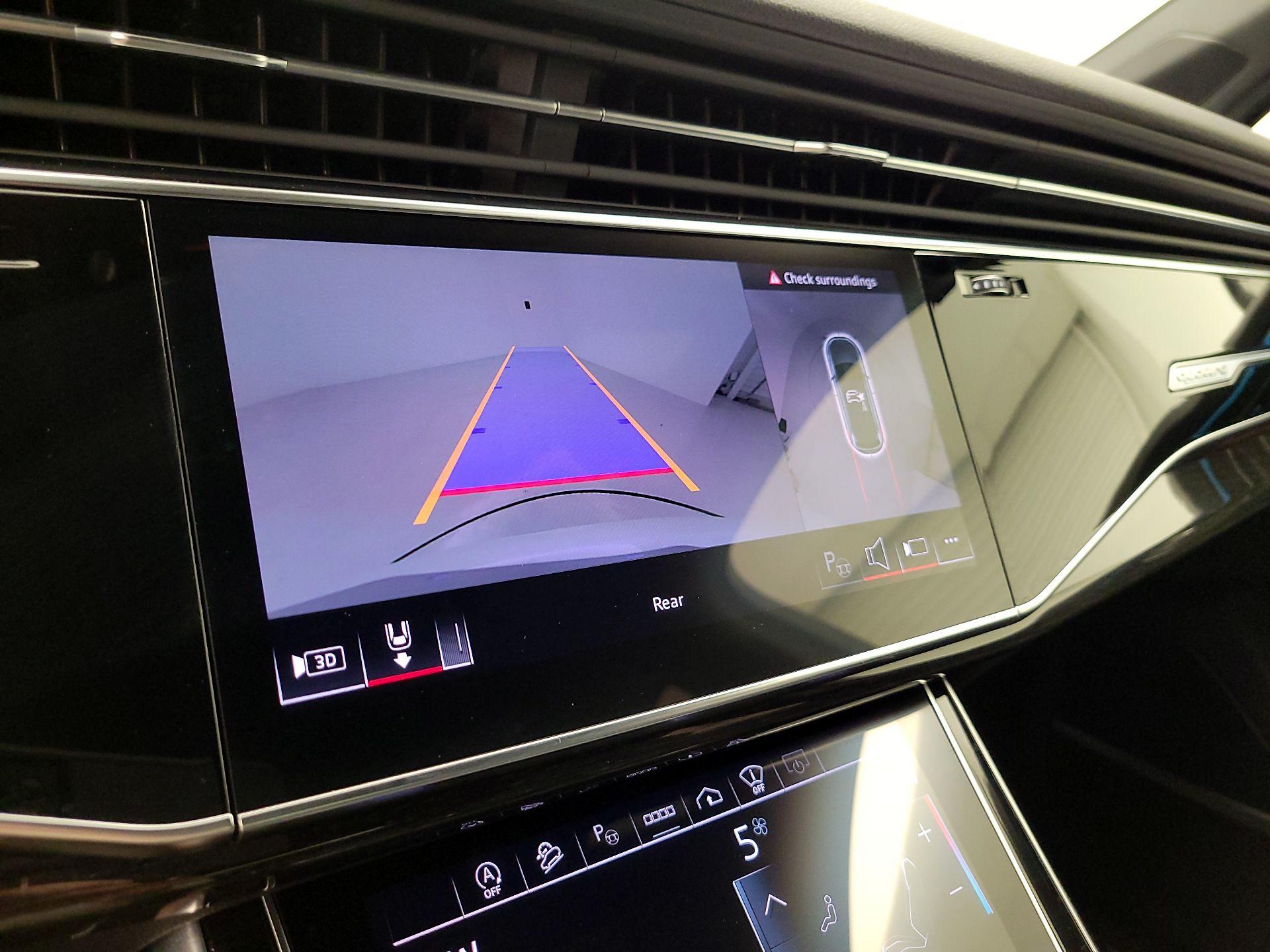 Thumbnail: 2025 Audi Q7 - 15