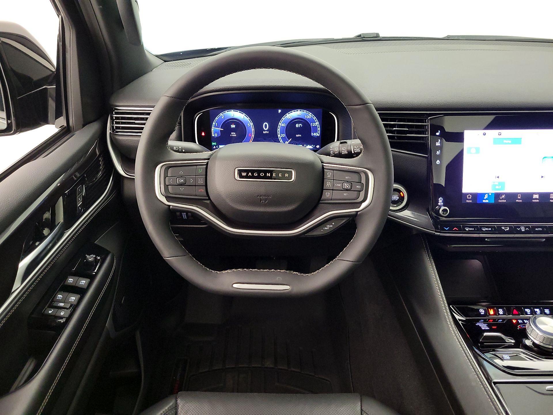 Thumbnail: 2024 Jeep Wagoneer - 10