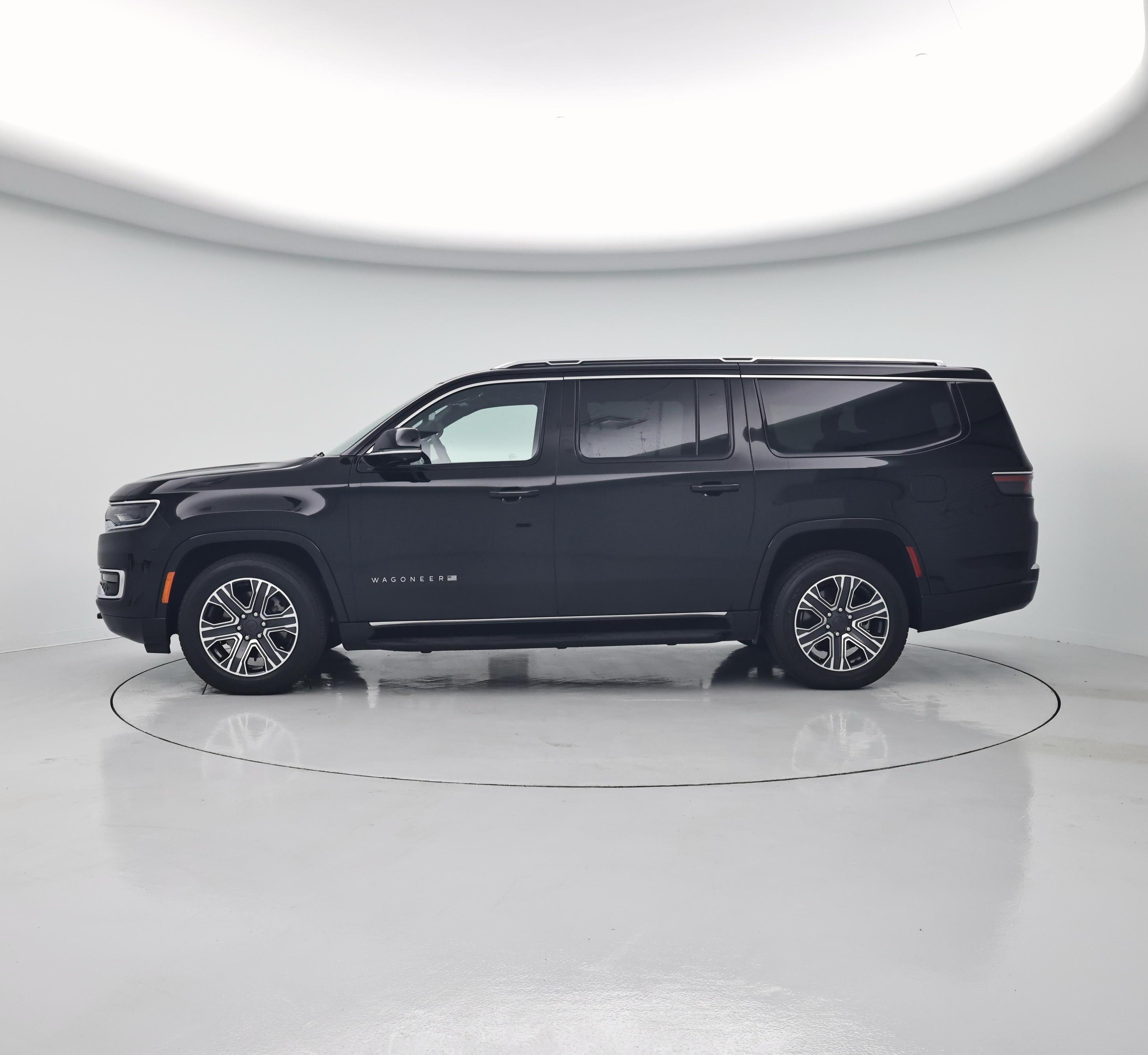 Thumbnail: 2024 Jeep Wagoneer - 3