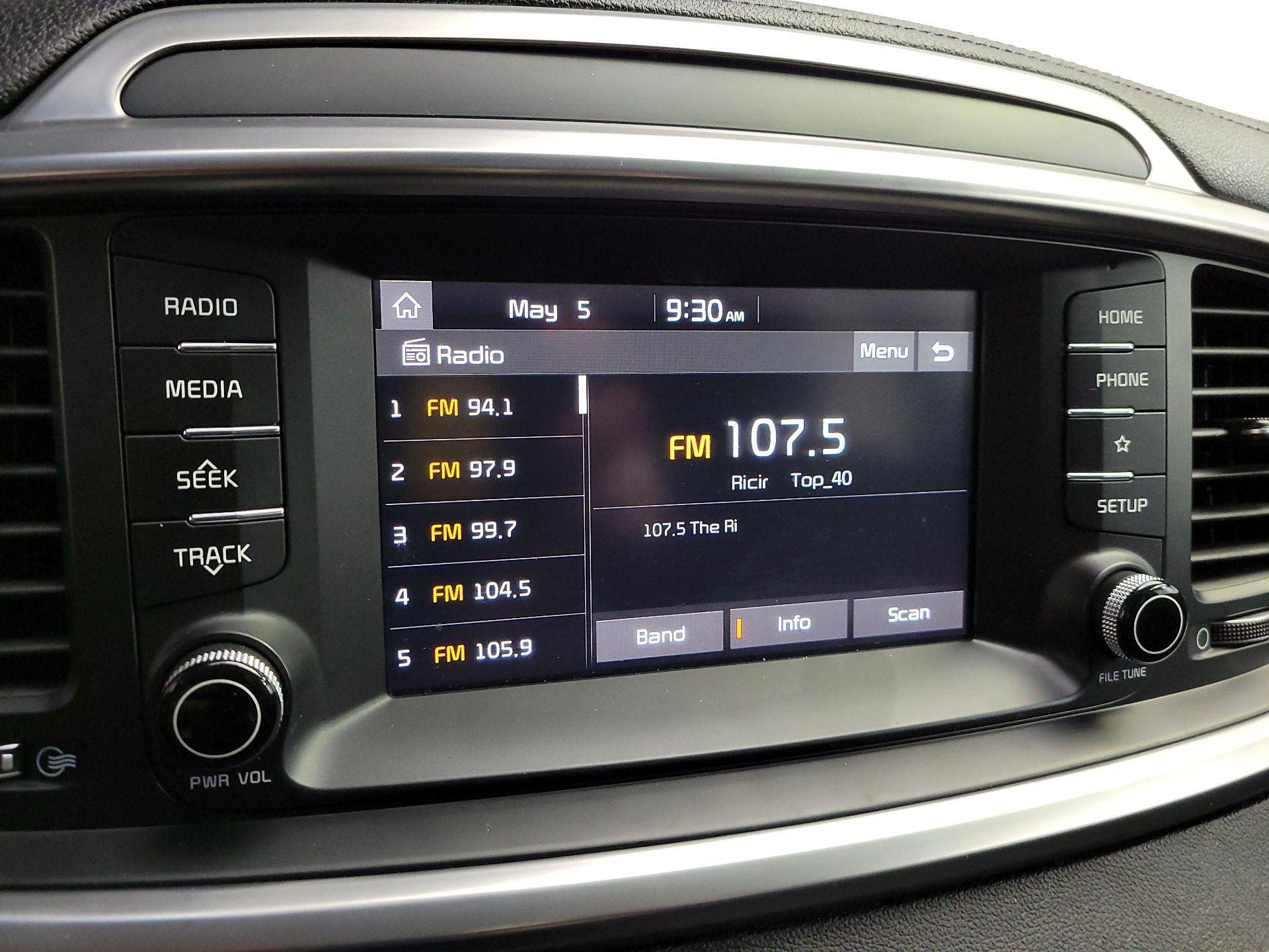 Thumbnail: 2019 Kia Sorento - 15