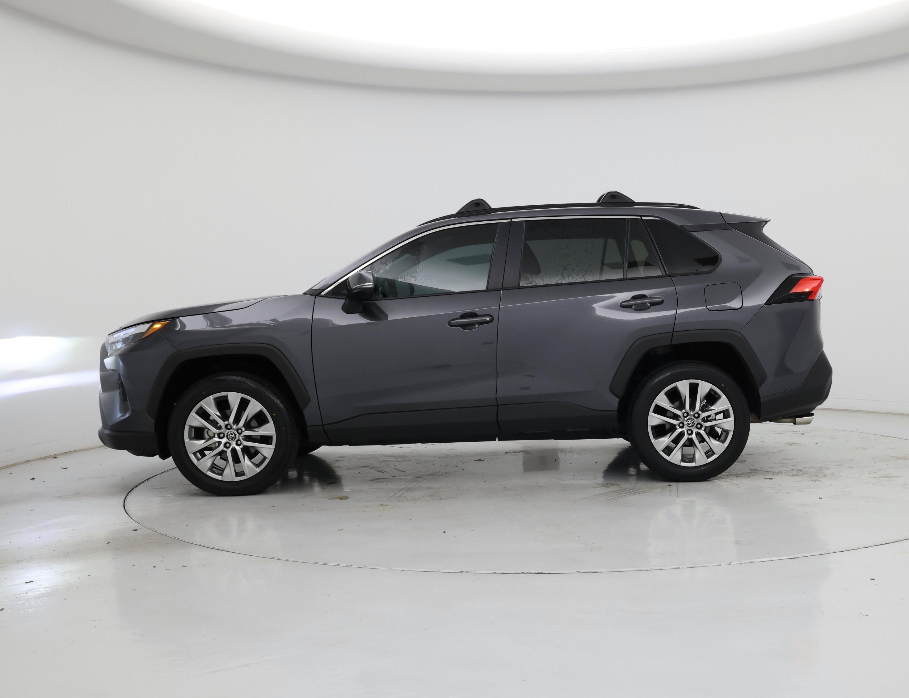 Thumbnail: 2025 Toyota RAV4 - 3