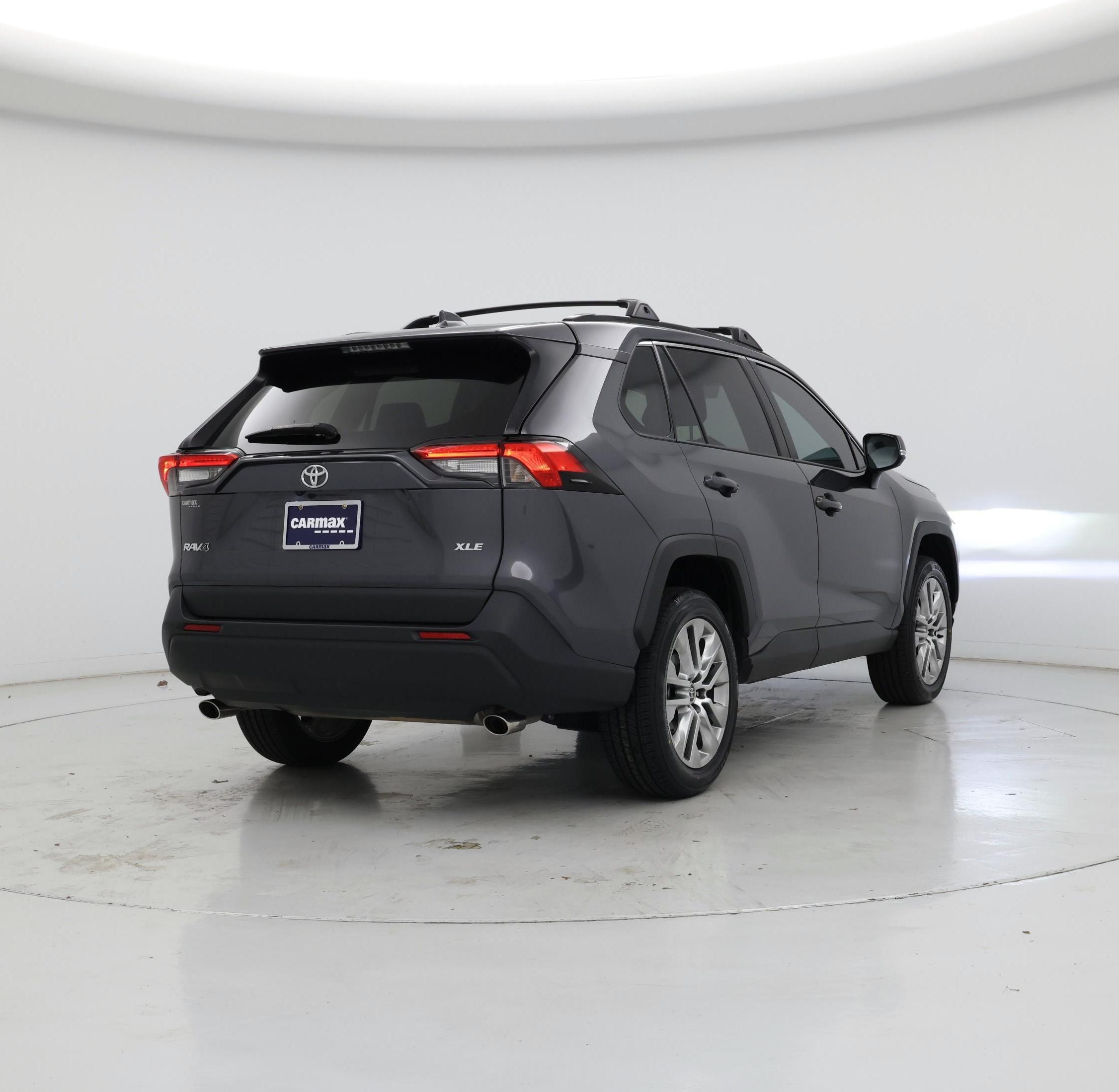 Thumbnail: 2025 Toyota RAV4 - 8