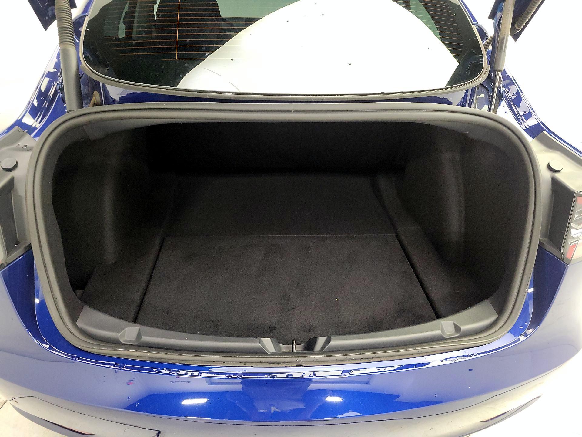 Thumbnail: 2023 Tesla Model 3 - 20