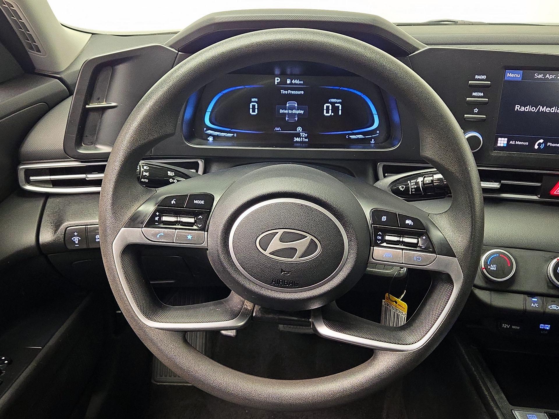 Thumbnail: 2025 Hyundai Elantra - 10