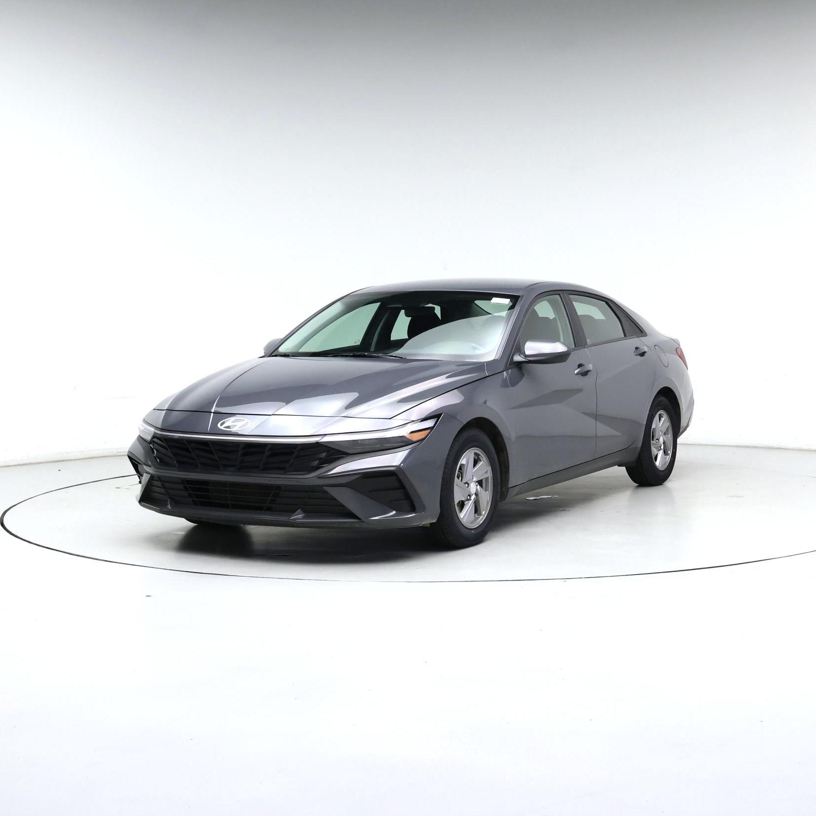 Thumbnail: 2025 Hyundai Elantra - 4
