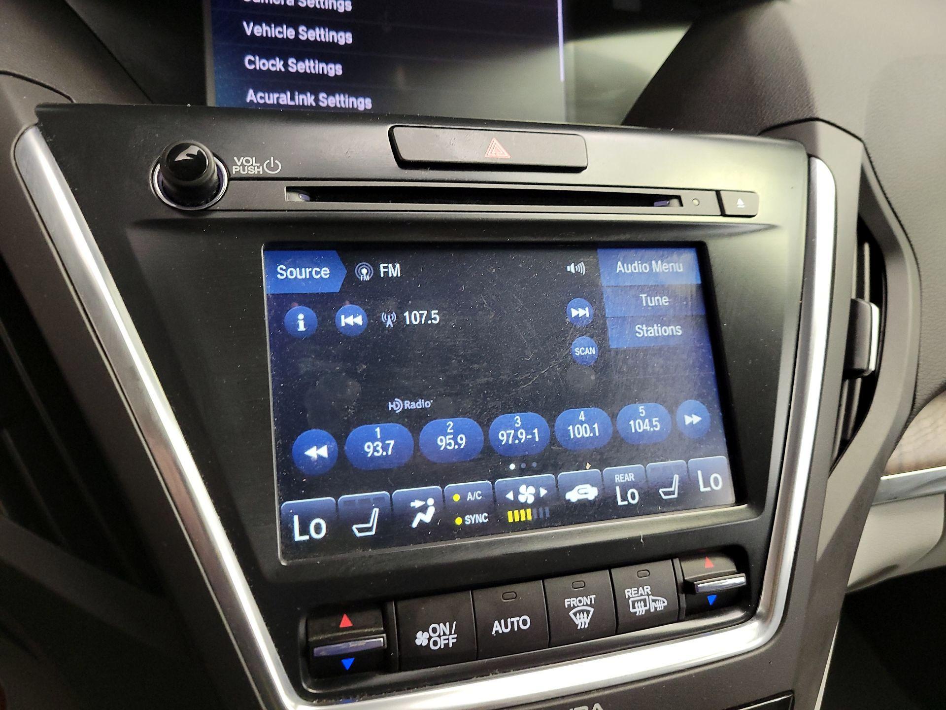 Thumbnail: 2020 Acura MDX - 16