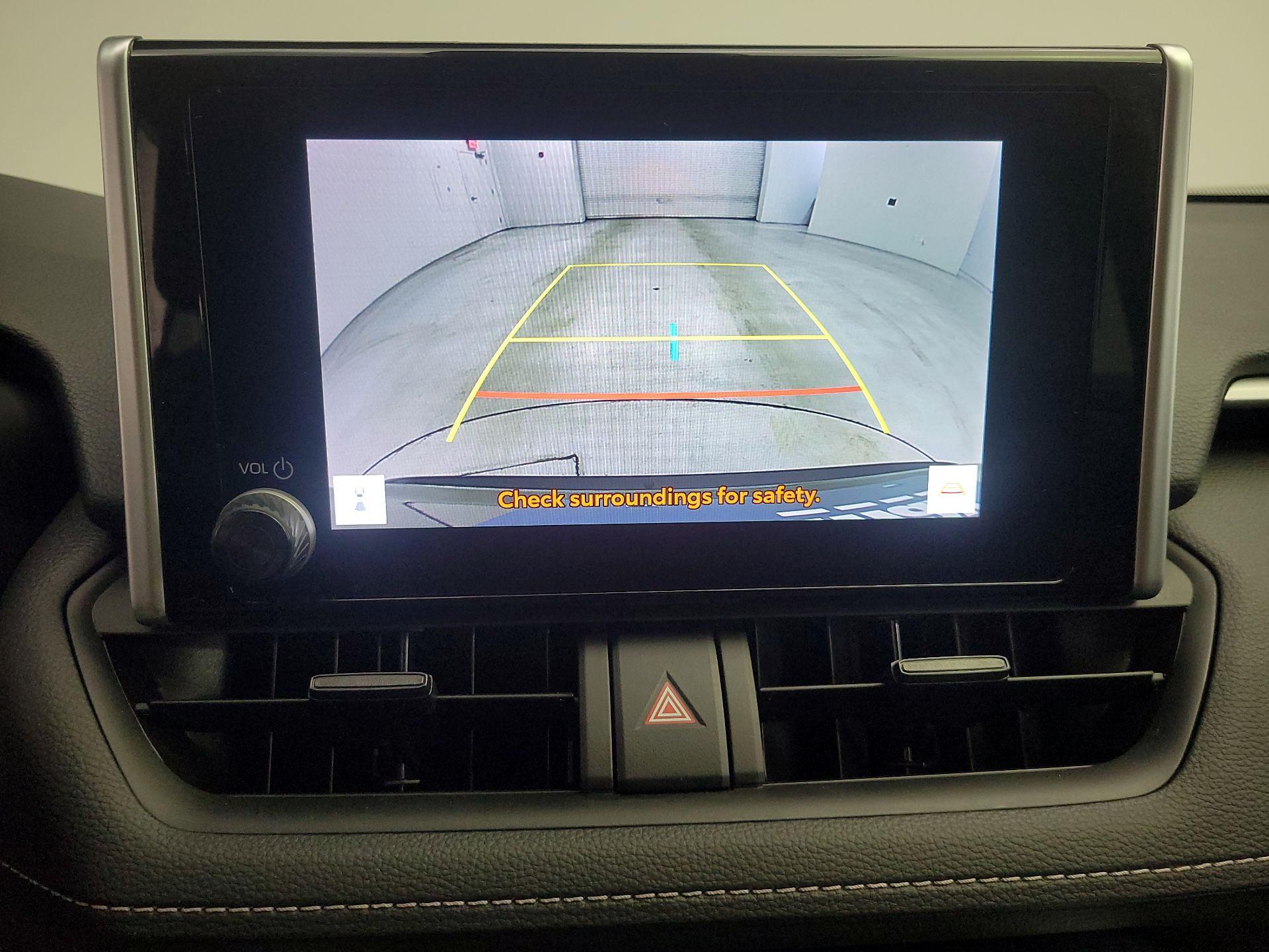 Thumbnail: 2023 Toyota RAV4 - 14