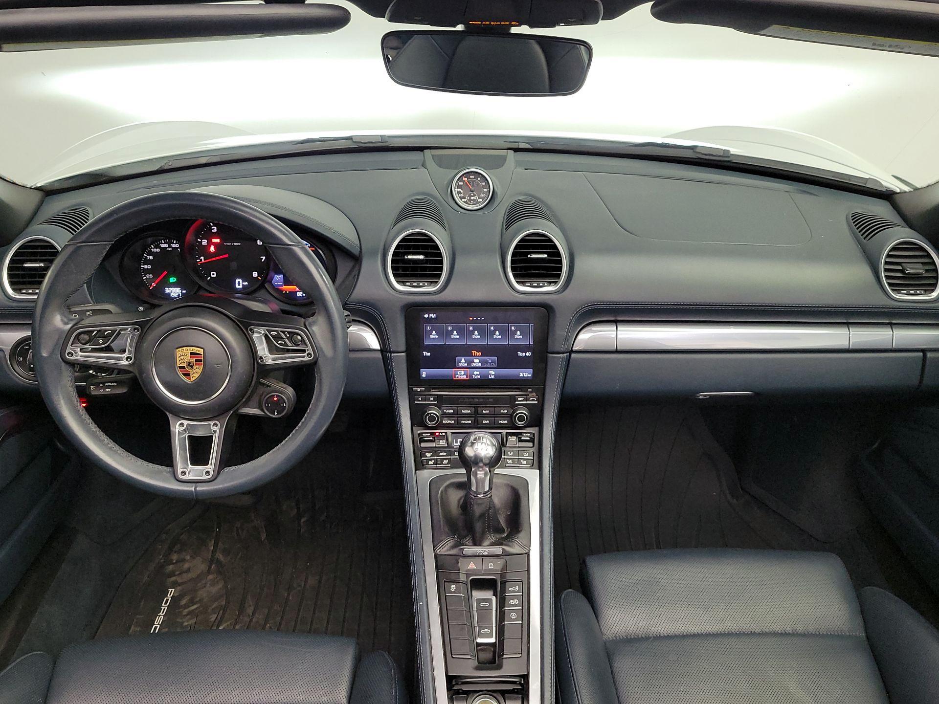 Thumbnail: 2022 Porsche 718 Boxster - 9