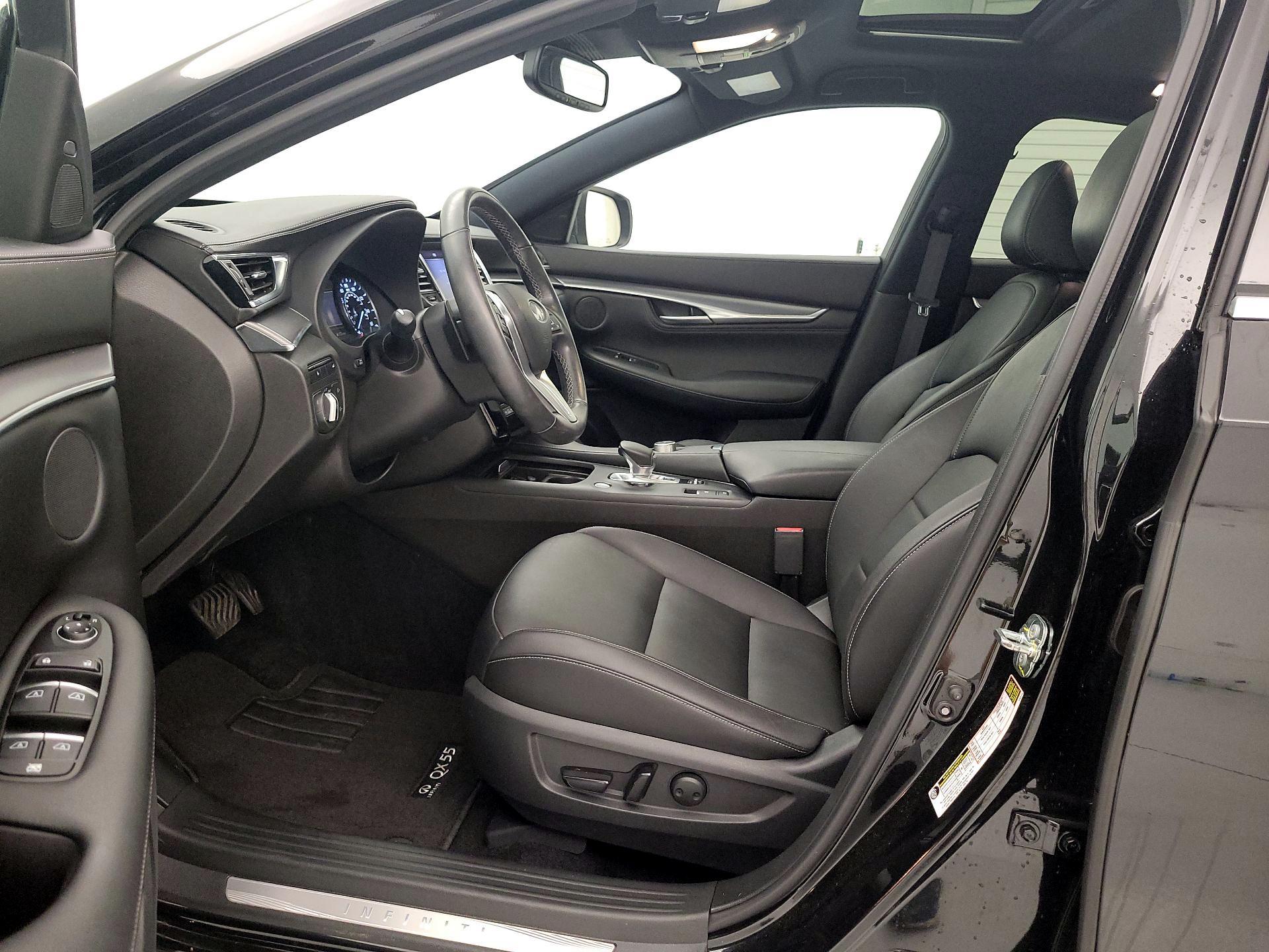 Thumbnail: 2022 INFINITI QX55 - 11