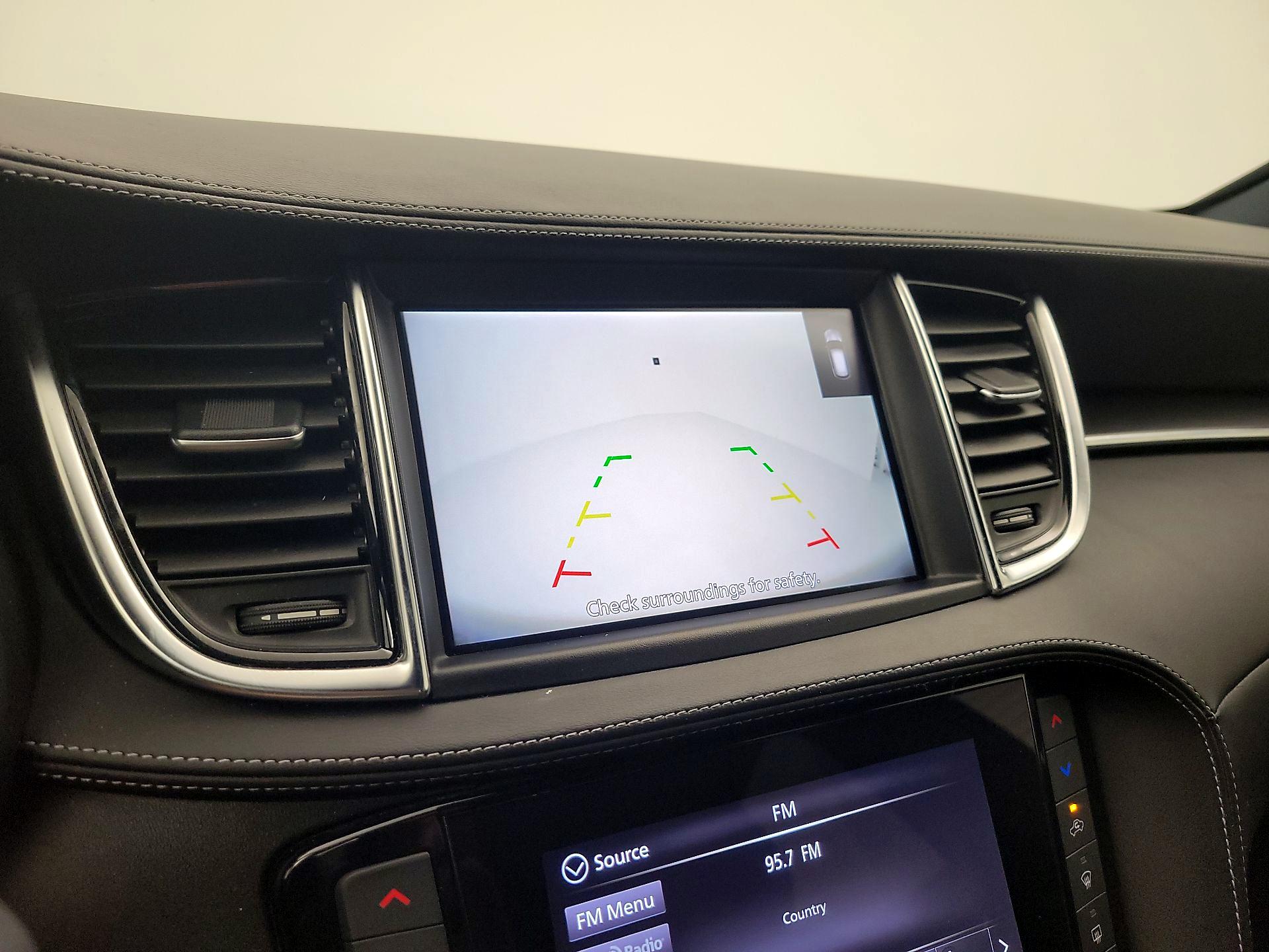 Thumbnail: 2022 INFINITI QX55 - 14