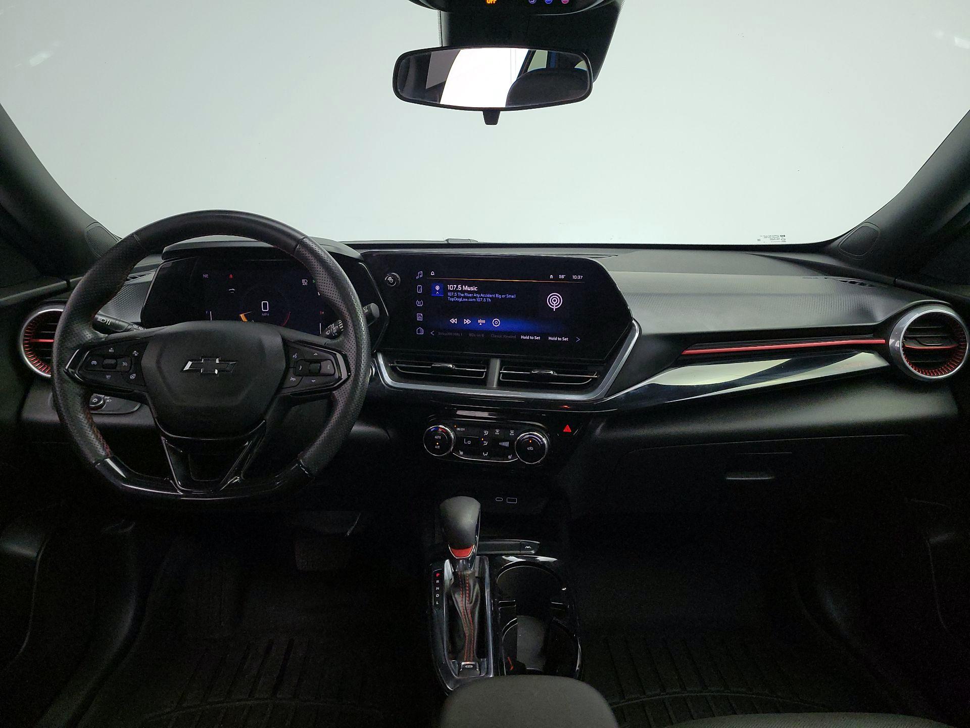 Thumbnail: 2024 Chevrolet Trax - 9