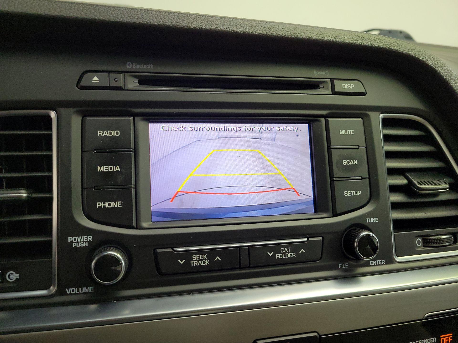 Thumbnail: 2015 Hyundai Sonata - 14