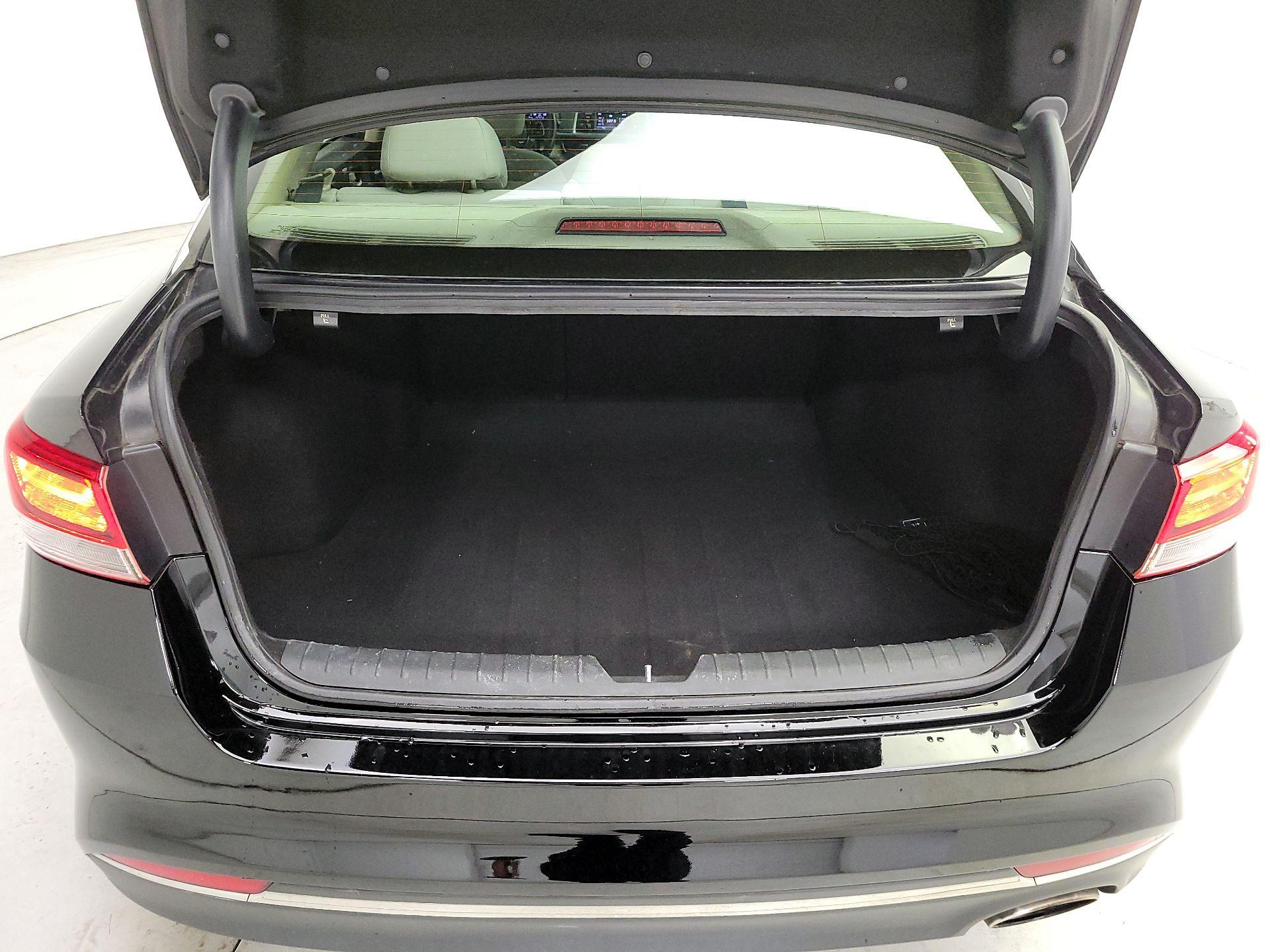 Thumbnail: 2016 Kia Optima - 20