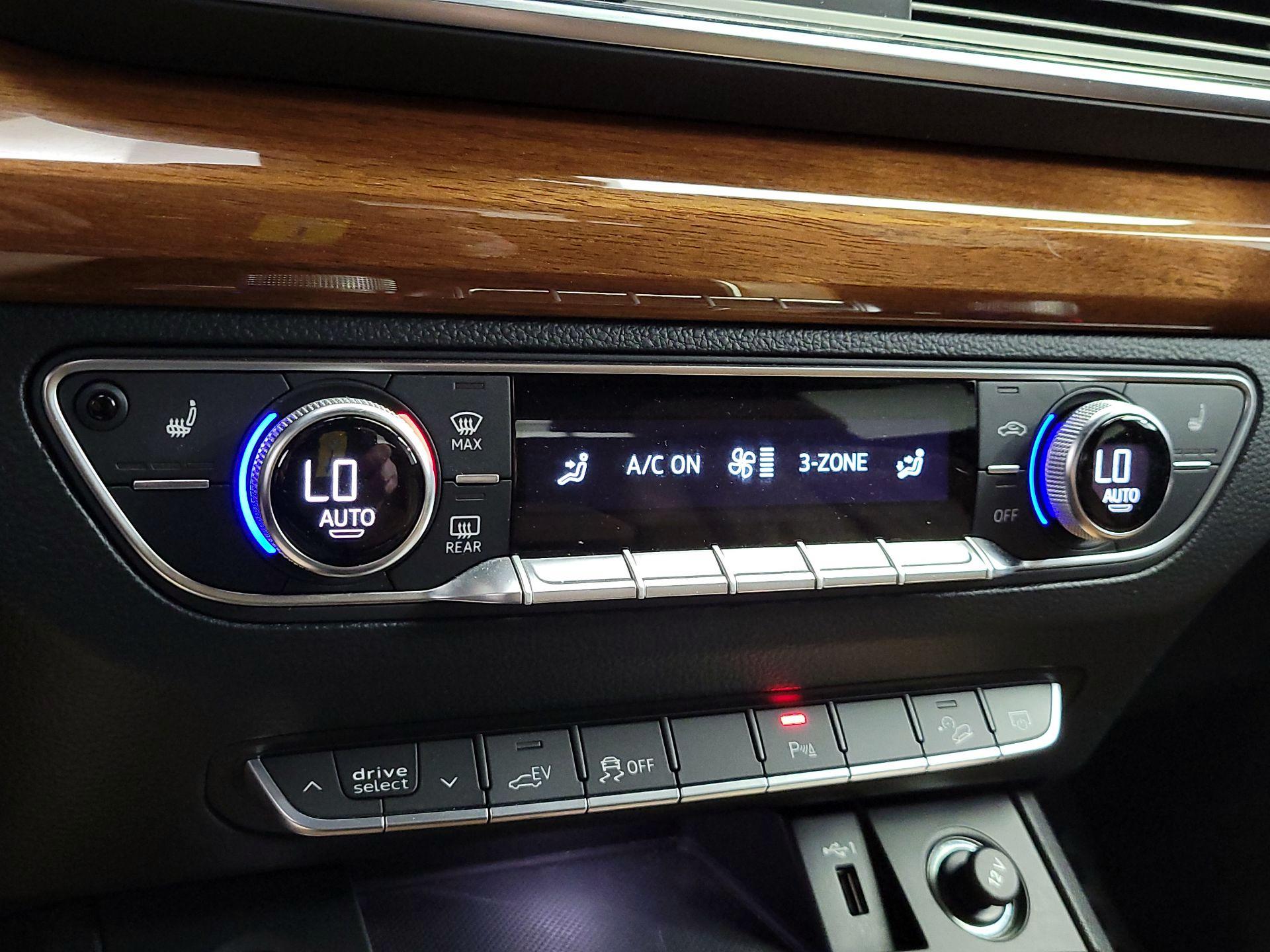 Thumbnail: 2021 Audi Q5 - 16