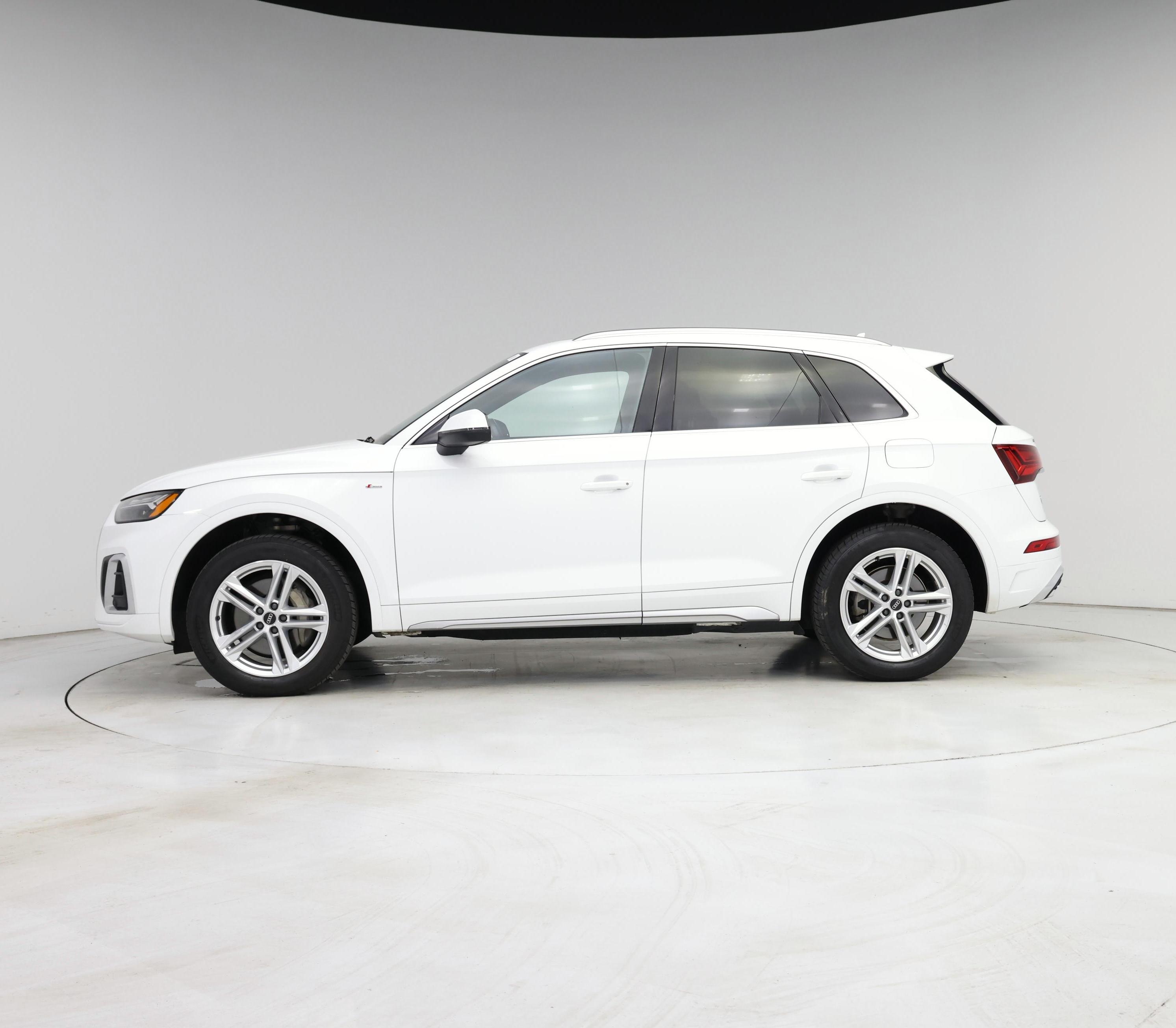 Thumbnail: 2021 Audi Q5 - 3