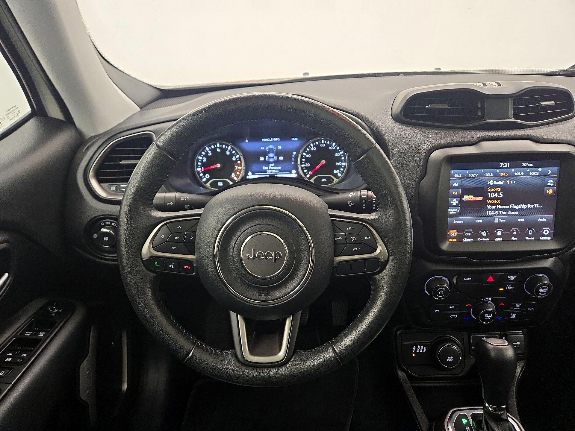 Thumbnail: 2021 Jeep Renegade - 10