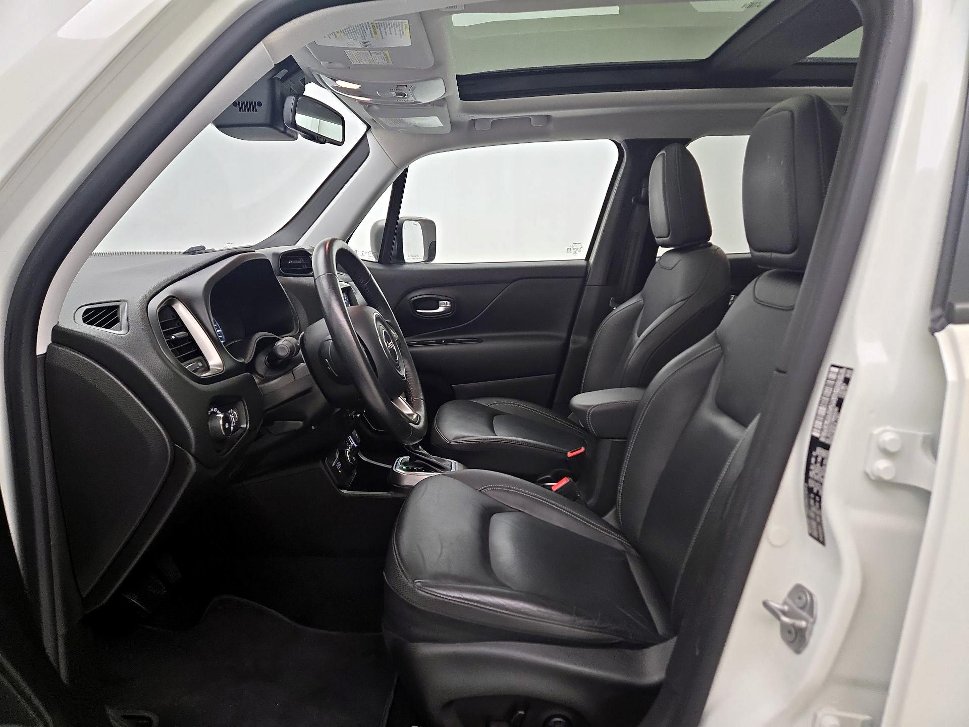 Thumbnail: 2021 Jeep Renegade - 11