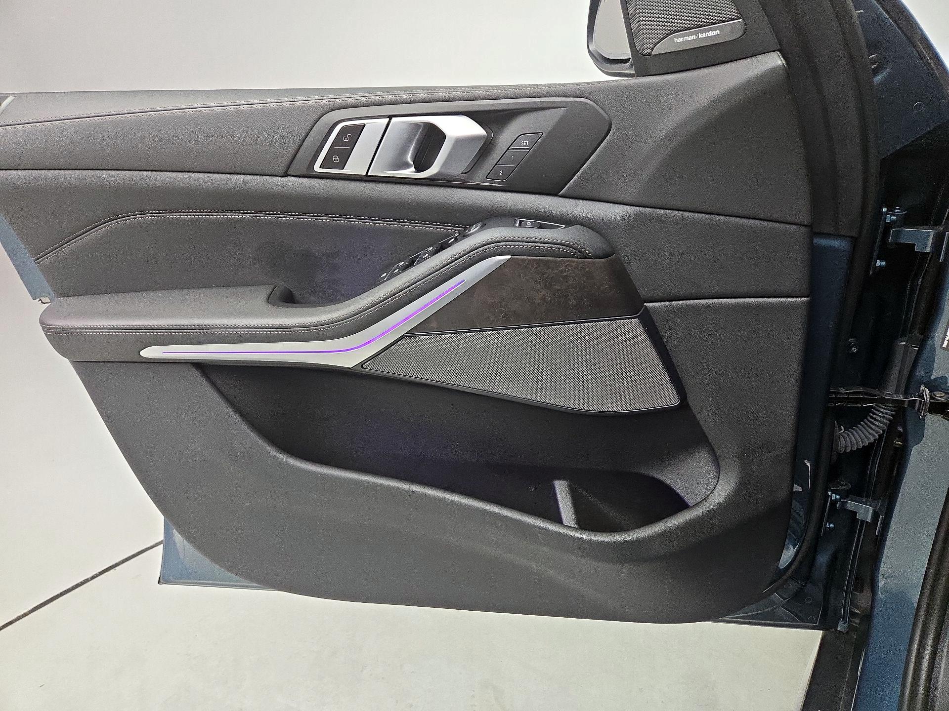Thumbnail: 2024 BMW X5 - 12
