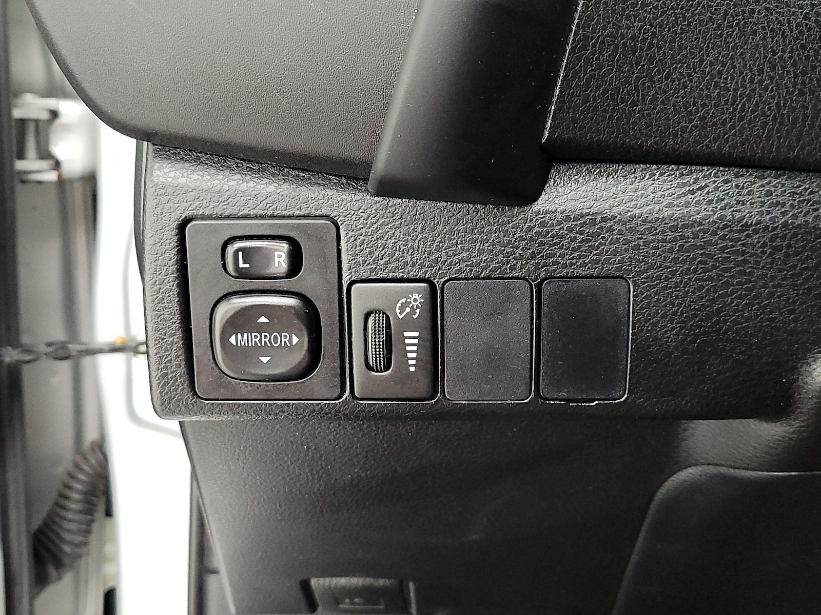 2017 Toyota Corolla SE - Photo 14