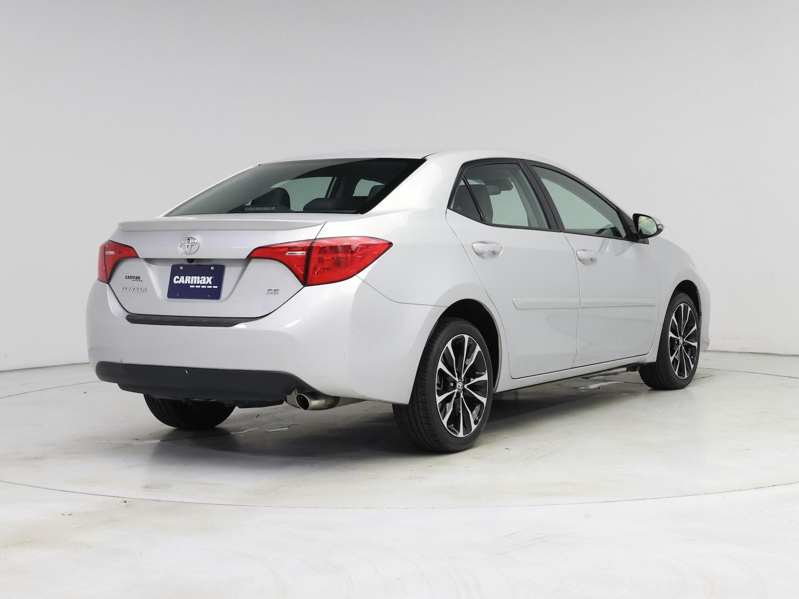 2017 Toyota Corolla SE - Photo 9