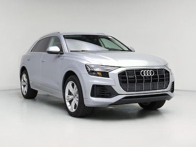 2023 Audi Q8 Premium Plus
