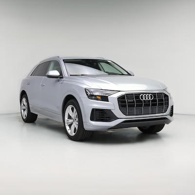 2023 Audi Q8 Premium Plus