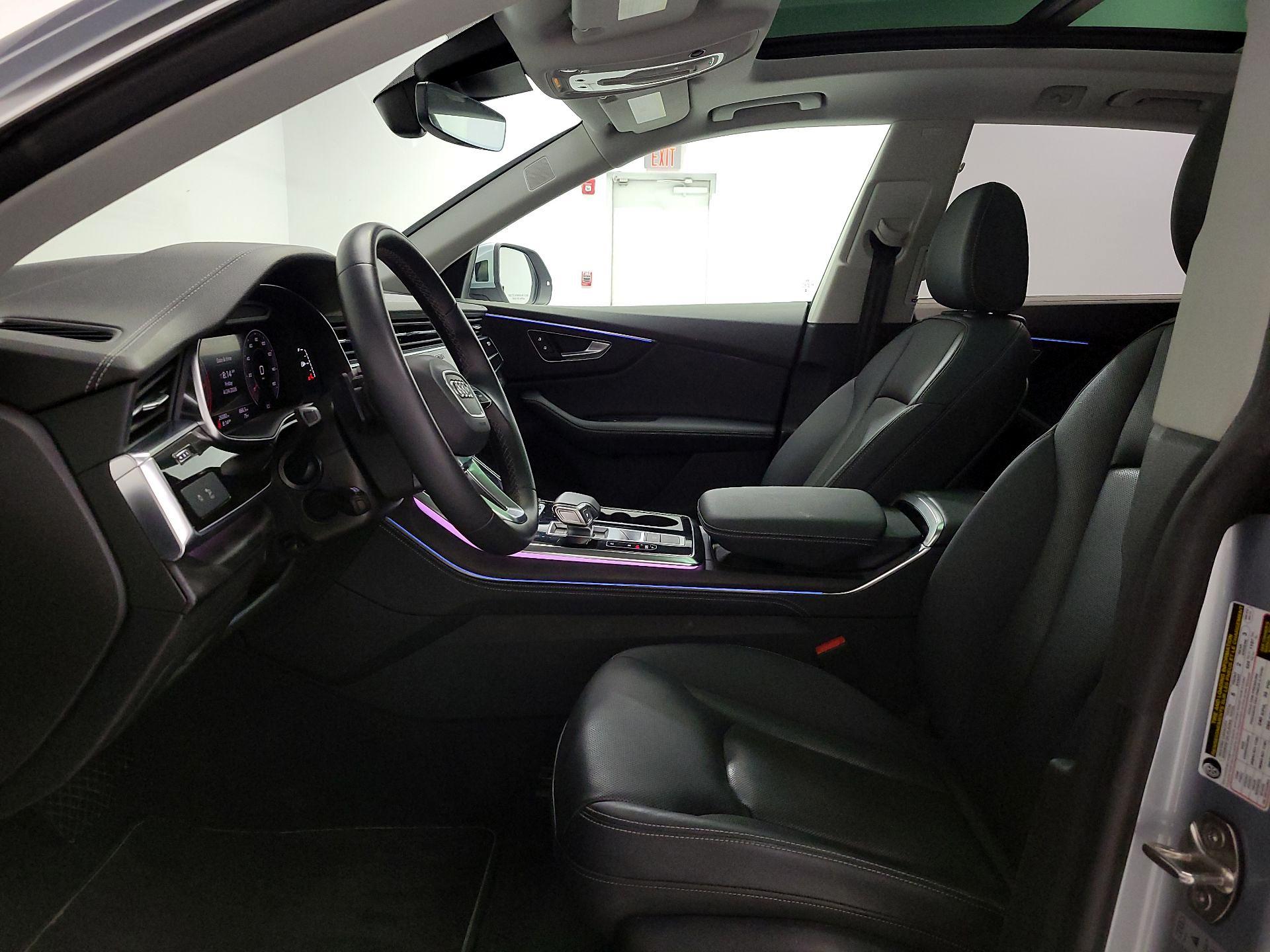 Thumbnail: 2023 Audi Q8 - 11