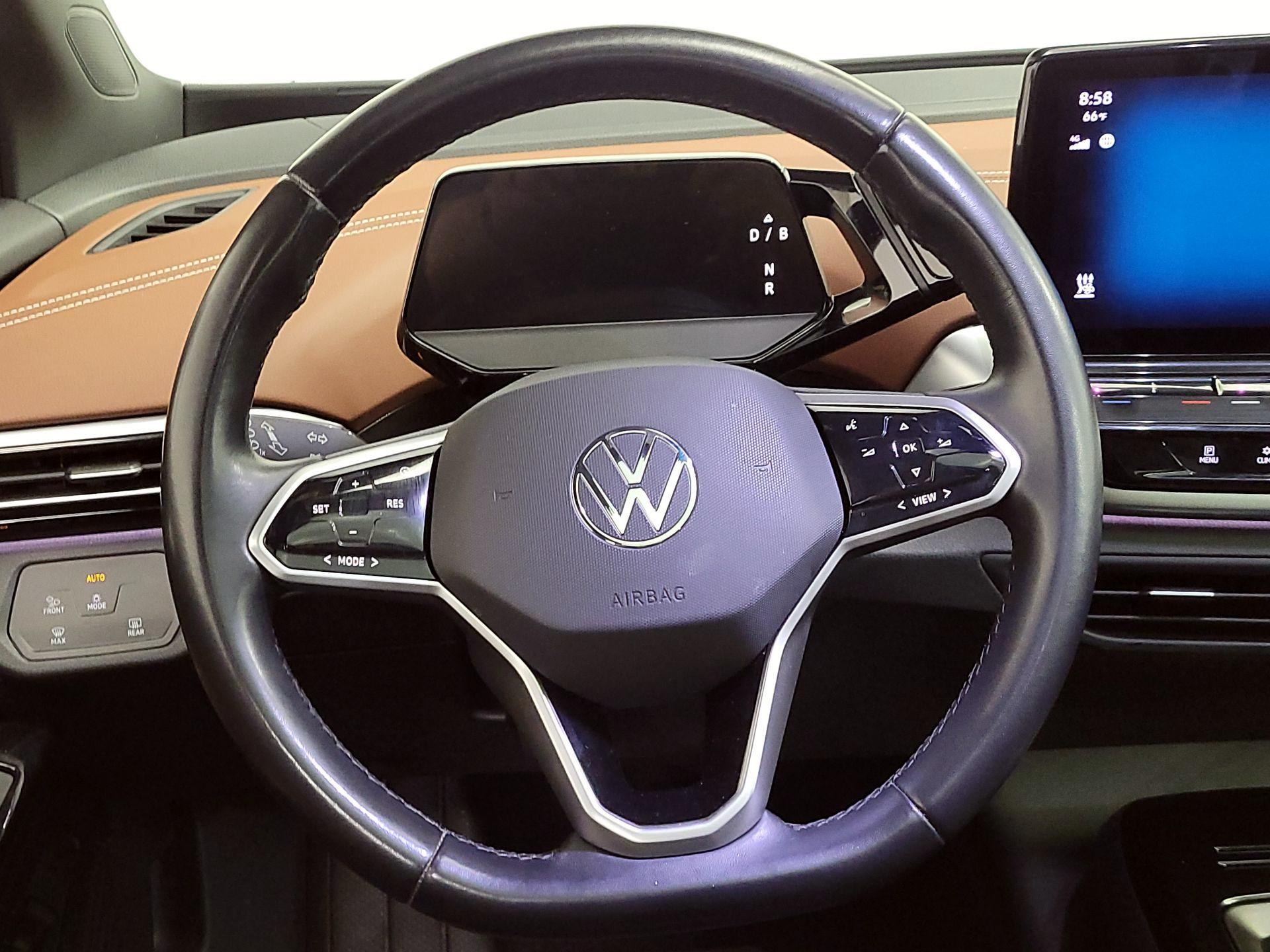 Thumbnail: 2021 Volkswagen ID.4 - 10