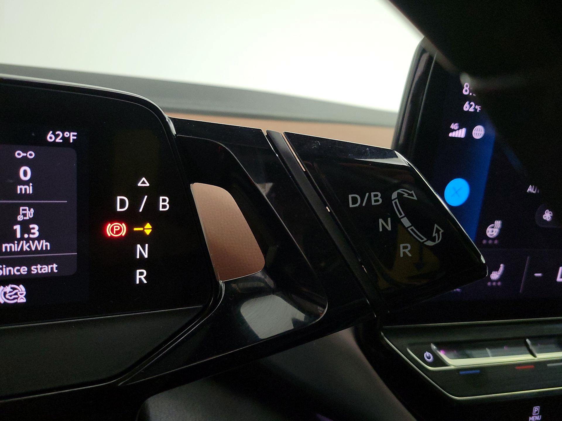 Thumbnail: 2021 Volkswagen ID.4 - 18