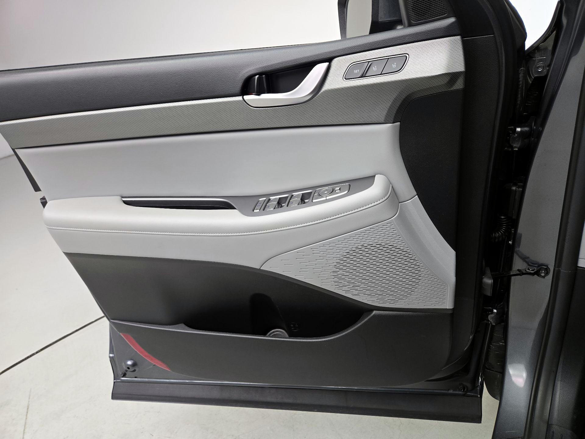Thumbnail: 2025 Hyundai Palisade - 12