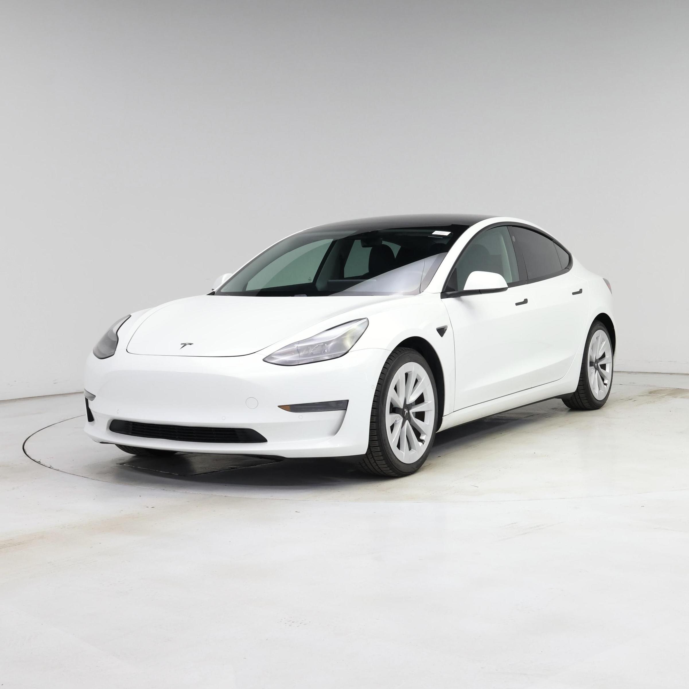 Thumbnail: 2021 Tesla Model 3 - 4