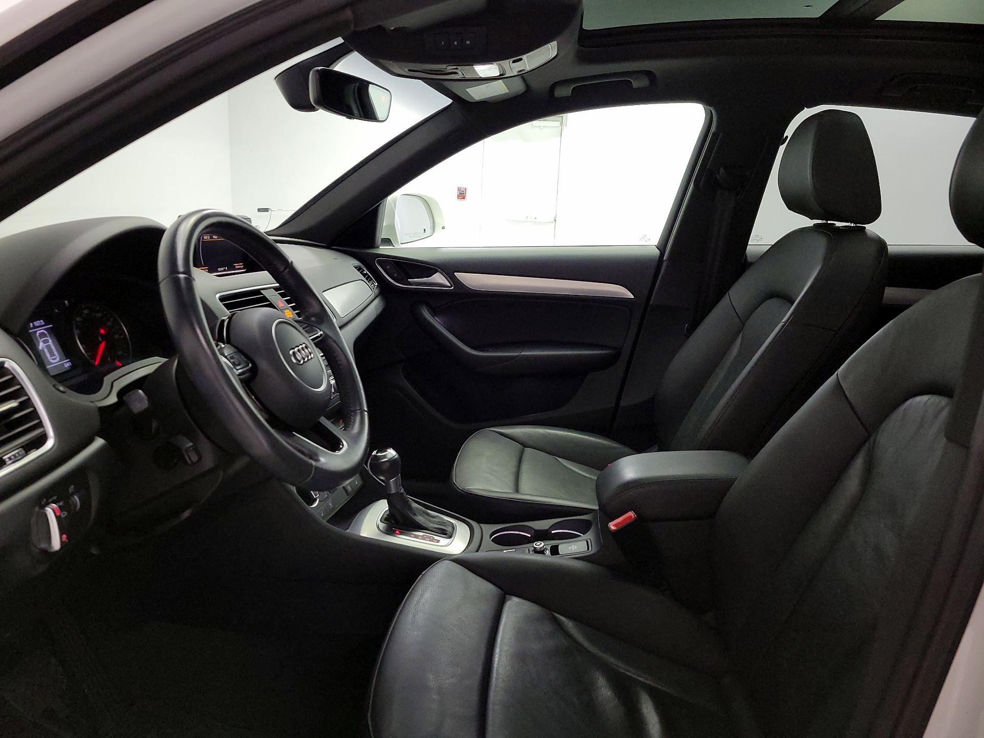 Thumbnail: 2018 Audi Q3 - 11