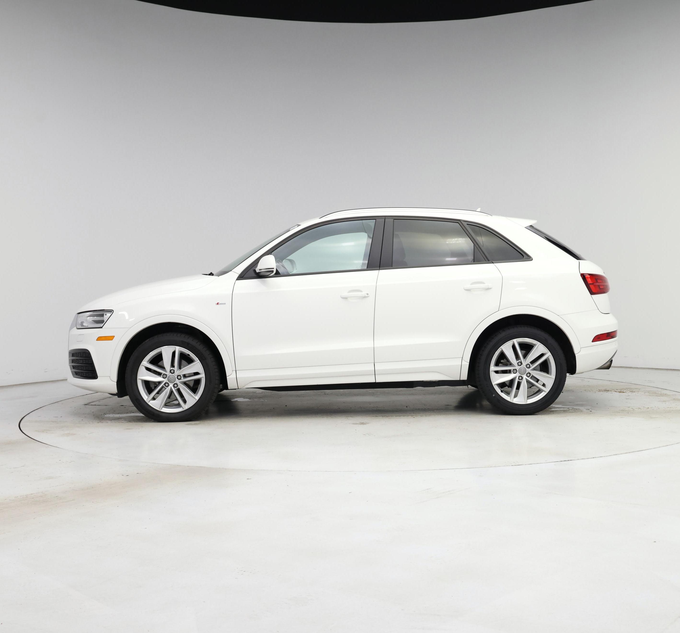 Thumbnail: 2018 Audi Q3 - 3